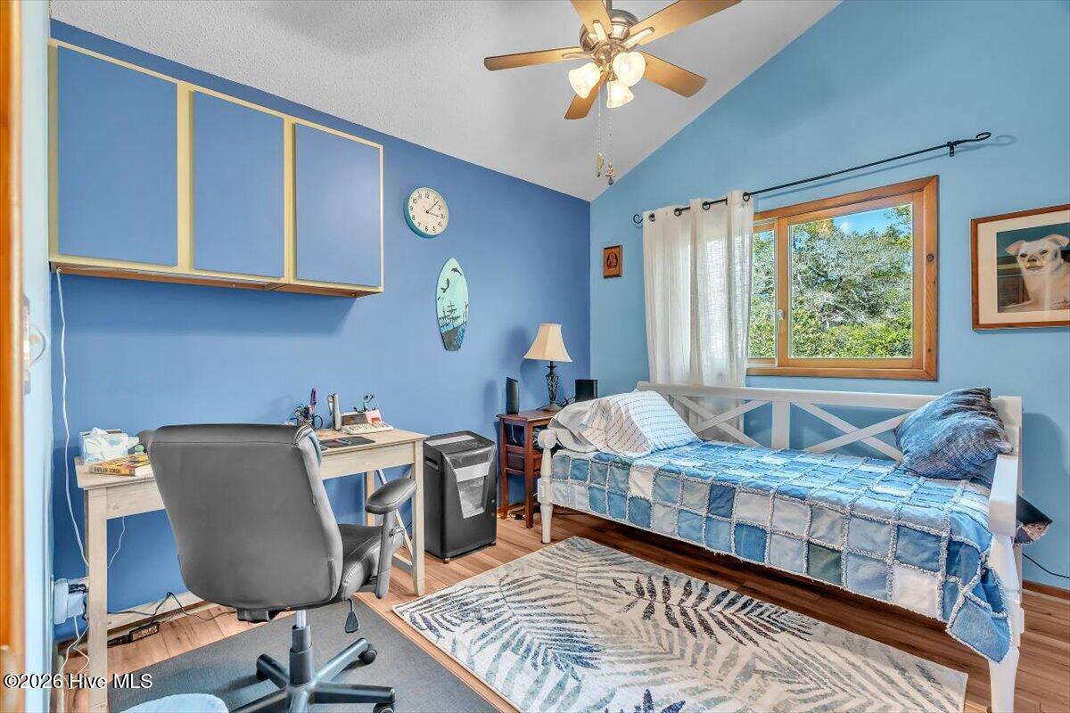 5505 Fredeen Court