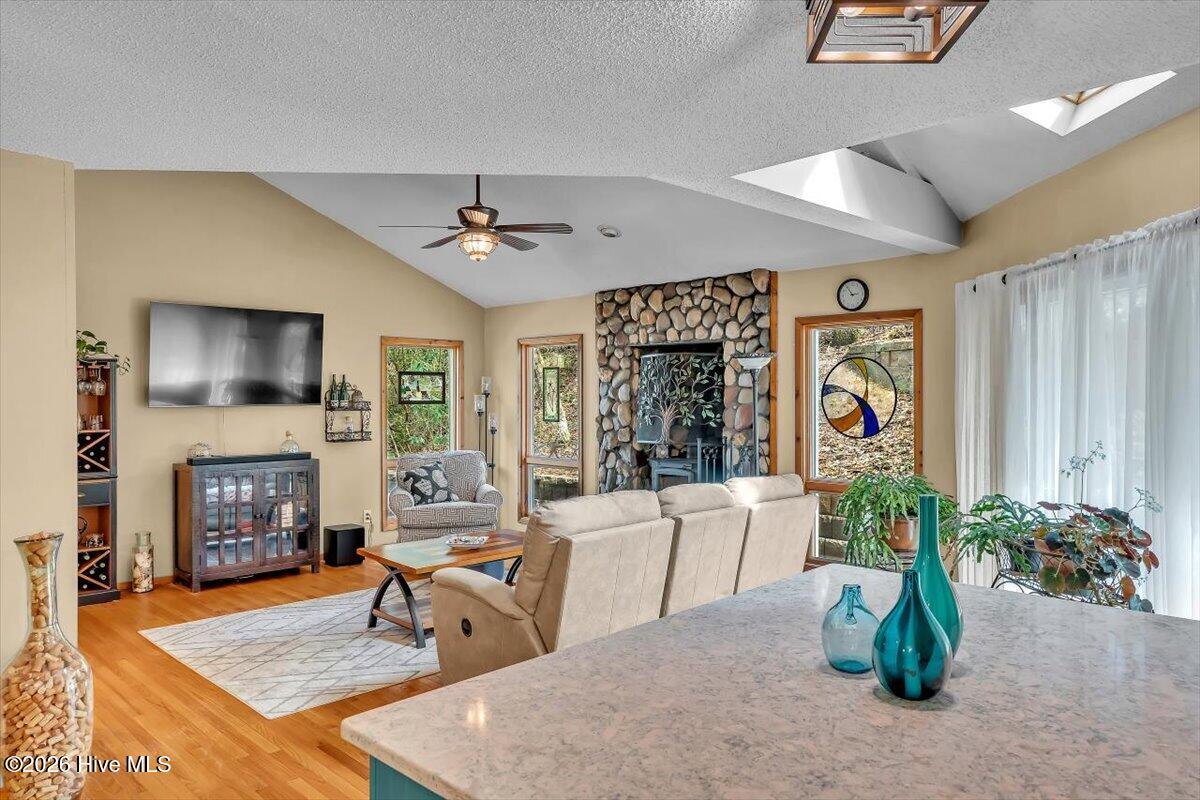 5505 Fredeen Court