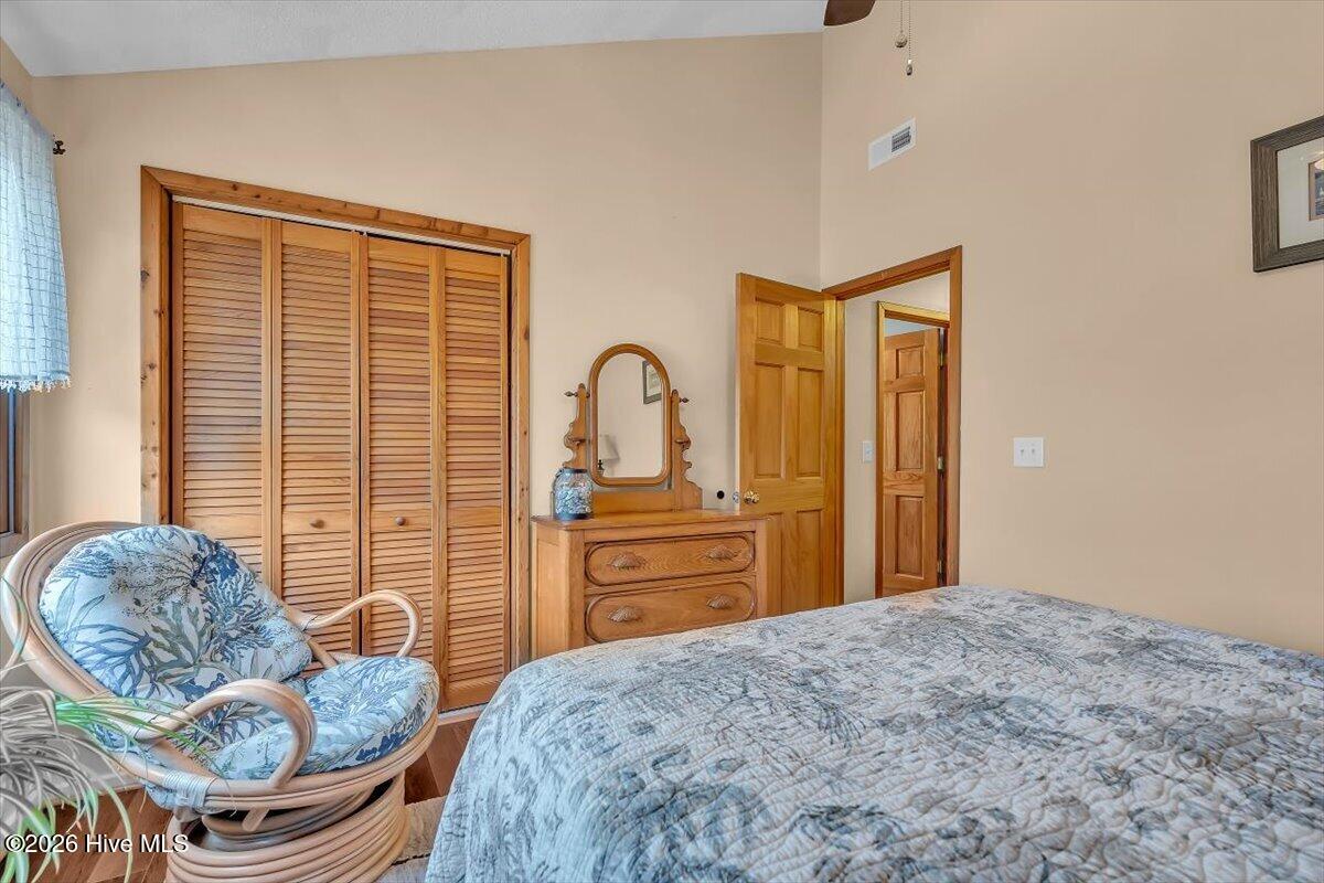 5505 Fredeen Court