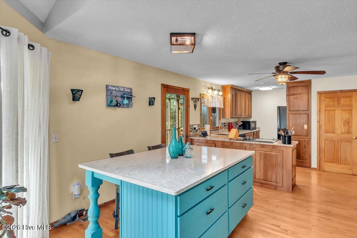 5505 Fredeen Court