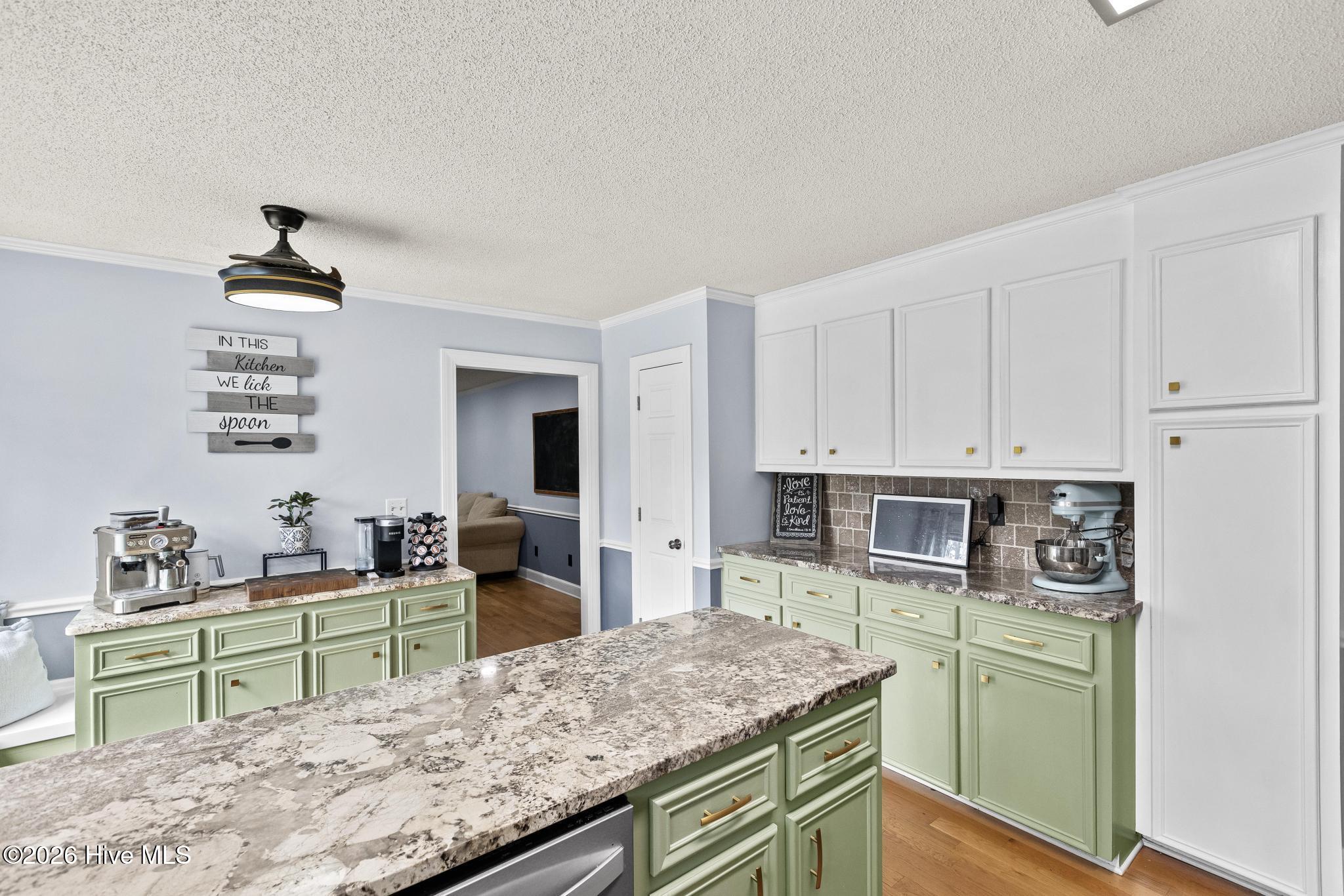 118 Epworth Drive