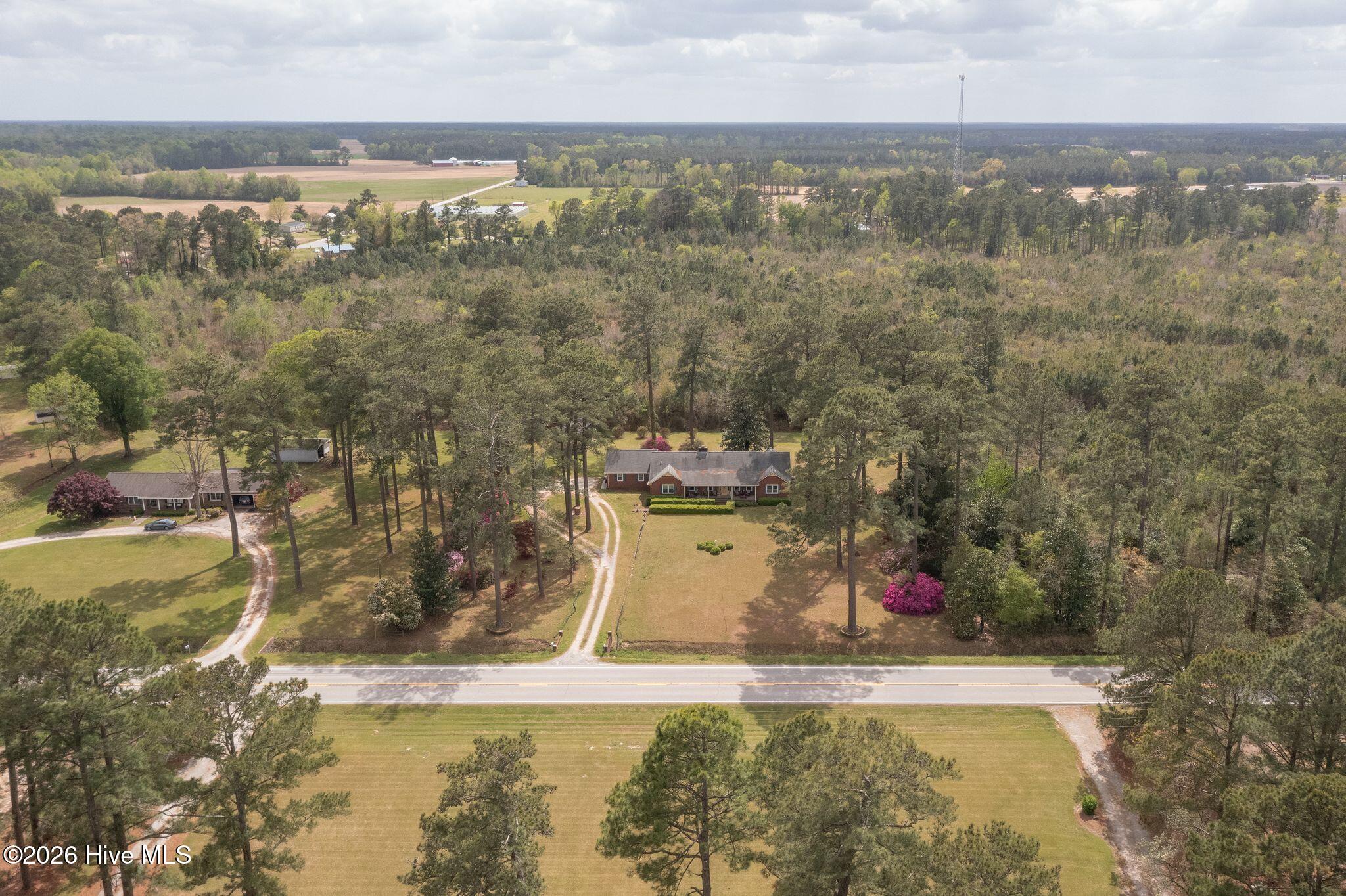 1055 Highway 58