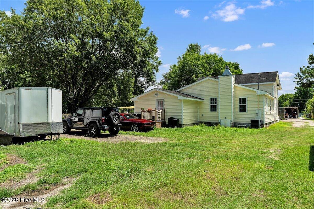 330 Lake Road