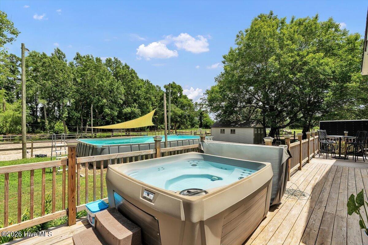 330 Lake Road