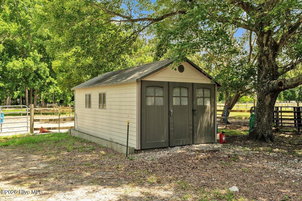 330 Lake Road