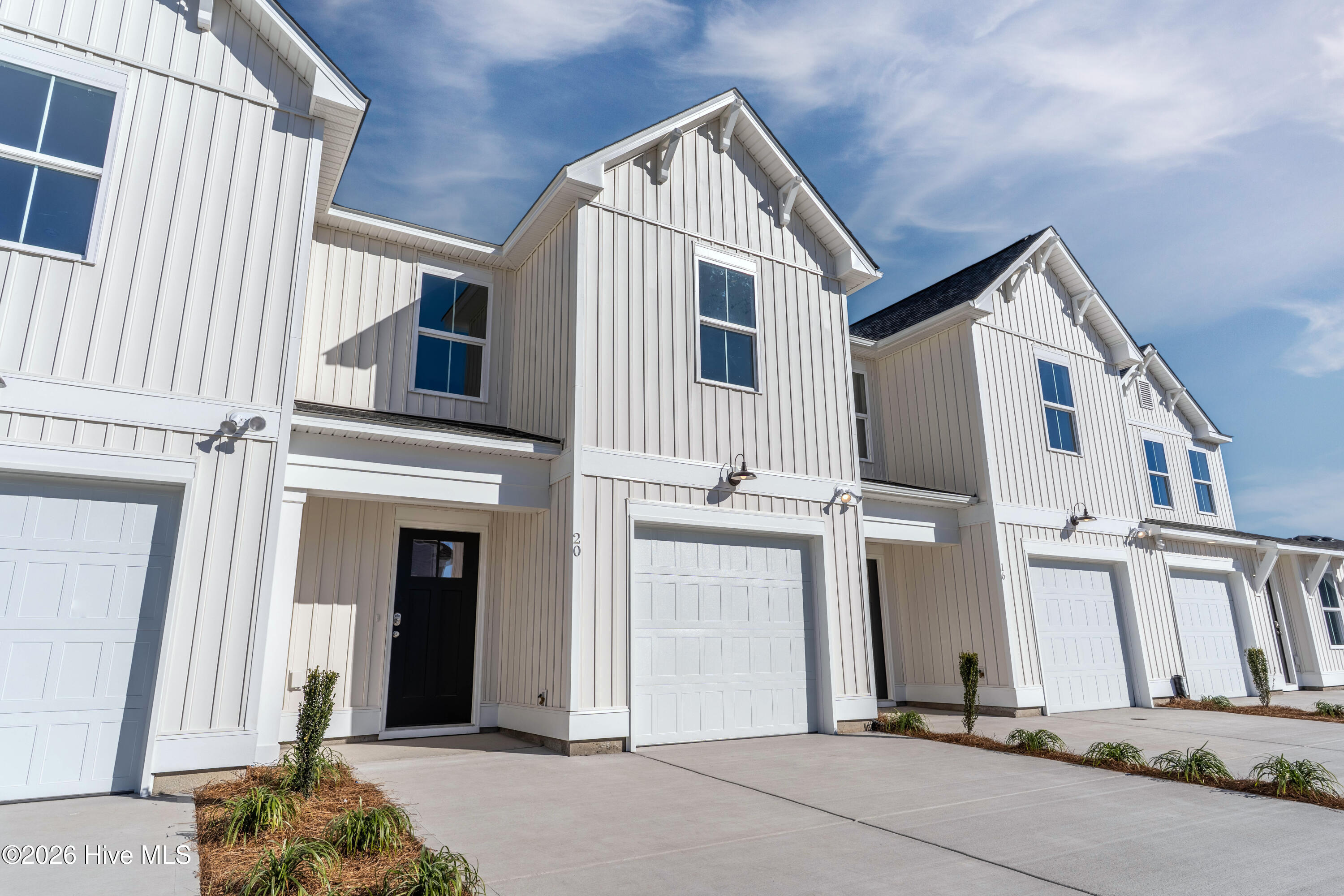 40 W Pioneer Way 126