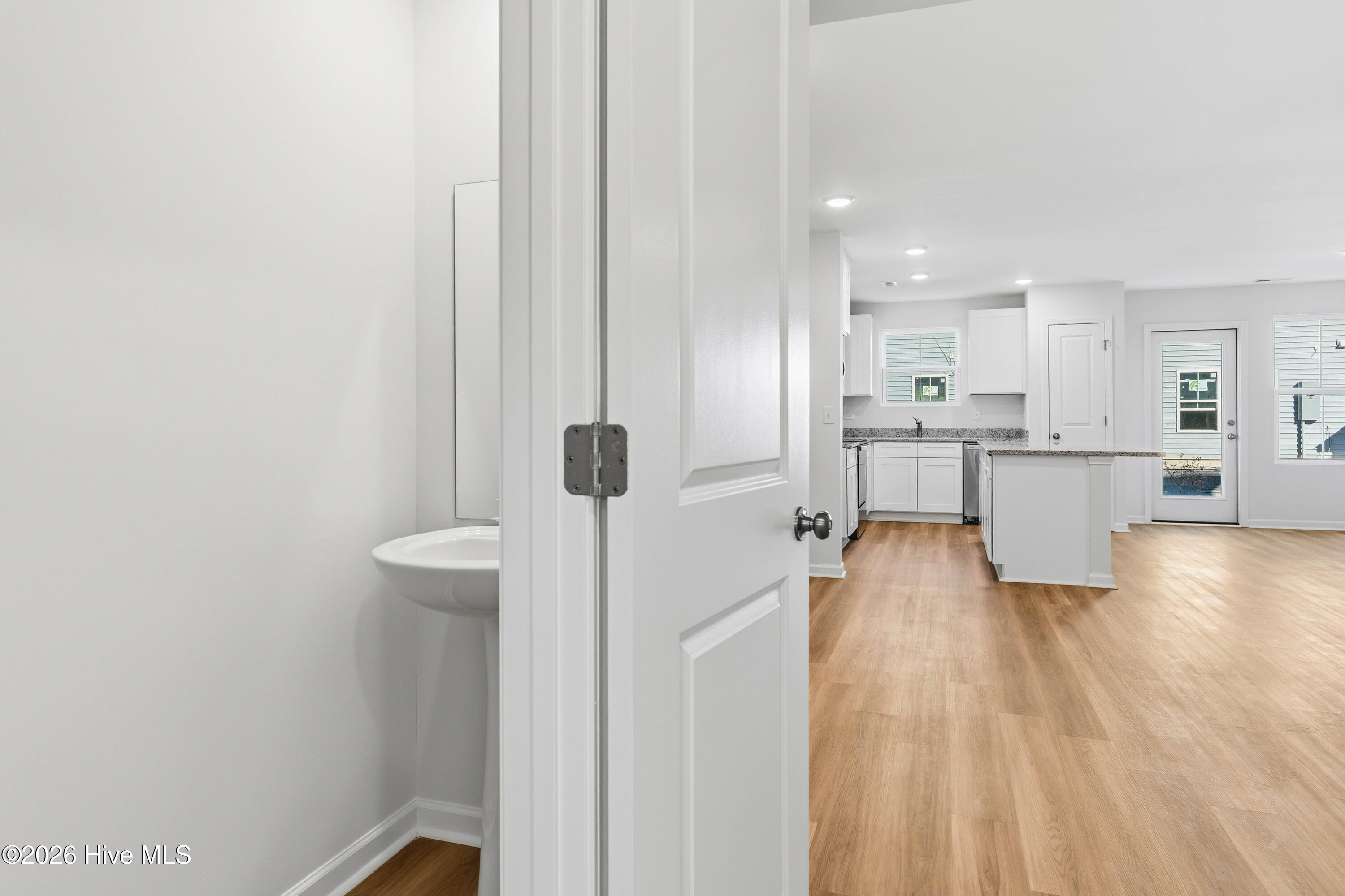 40 W Pioneer Way 126