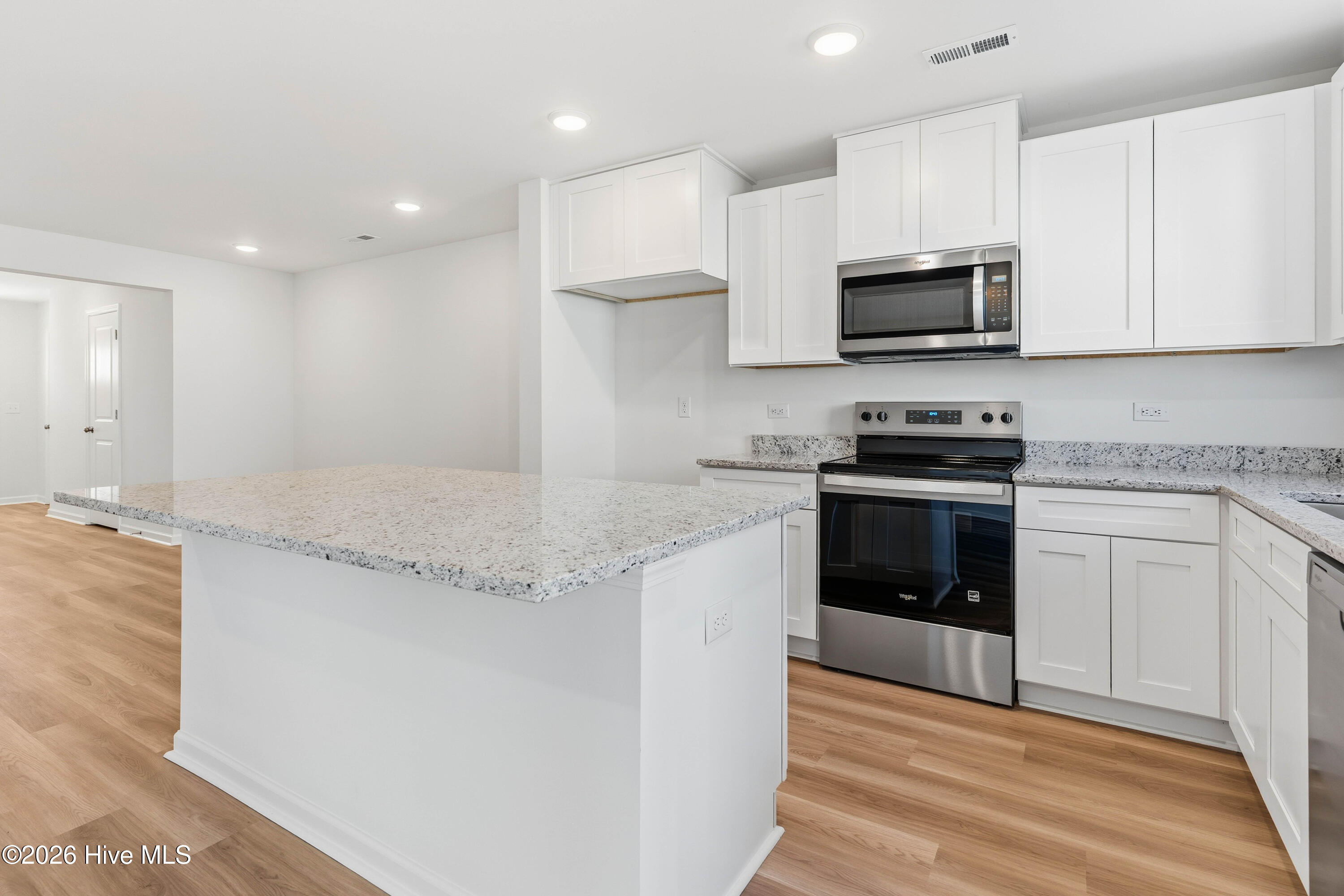 40 W Pioneer Way 126