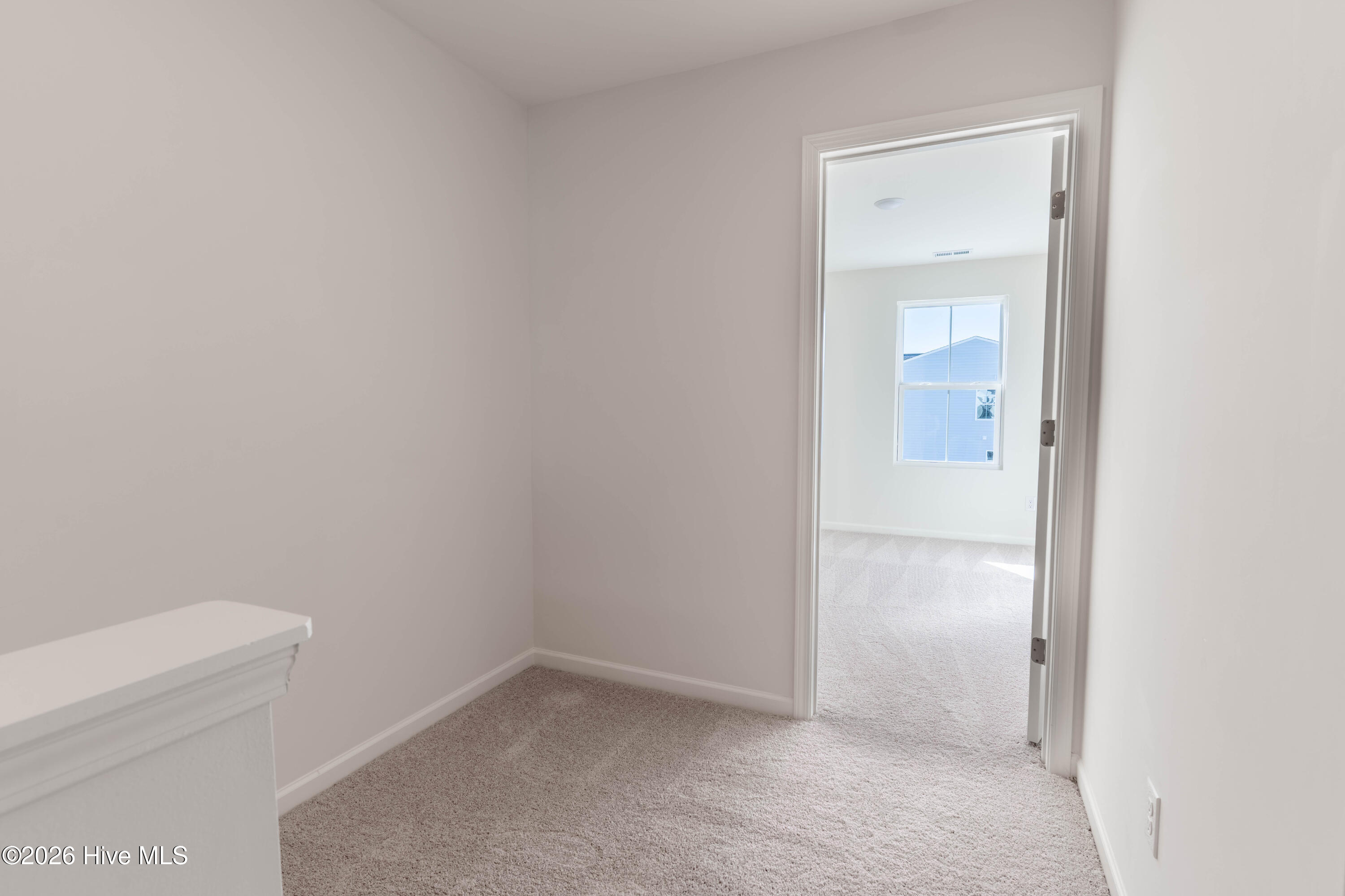 40 W Pioneer Way 126