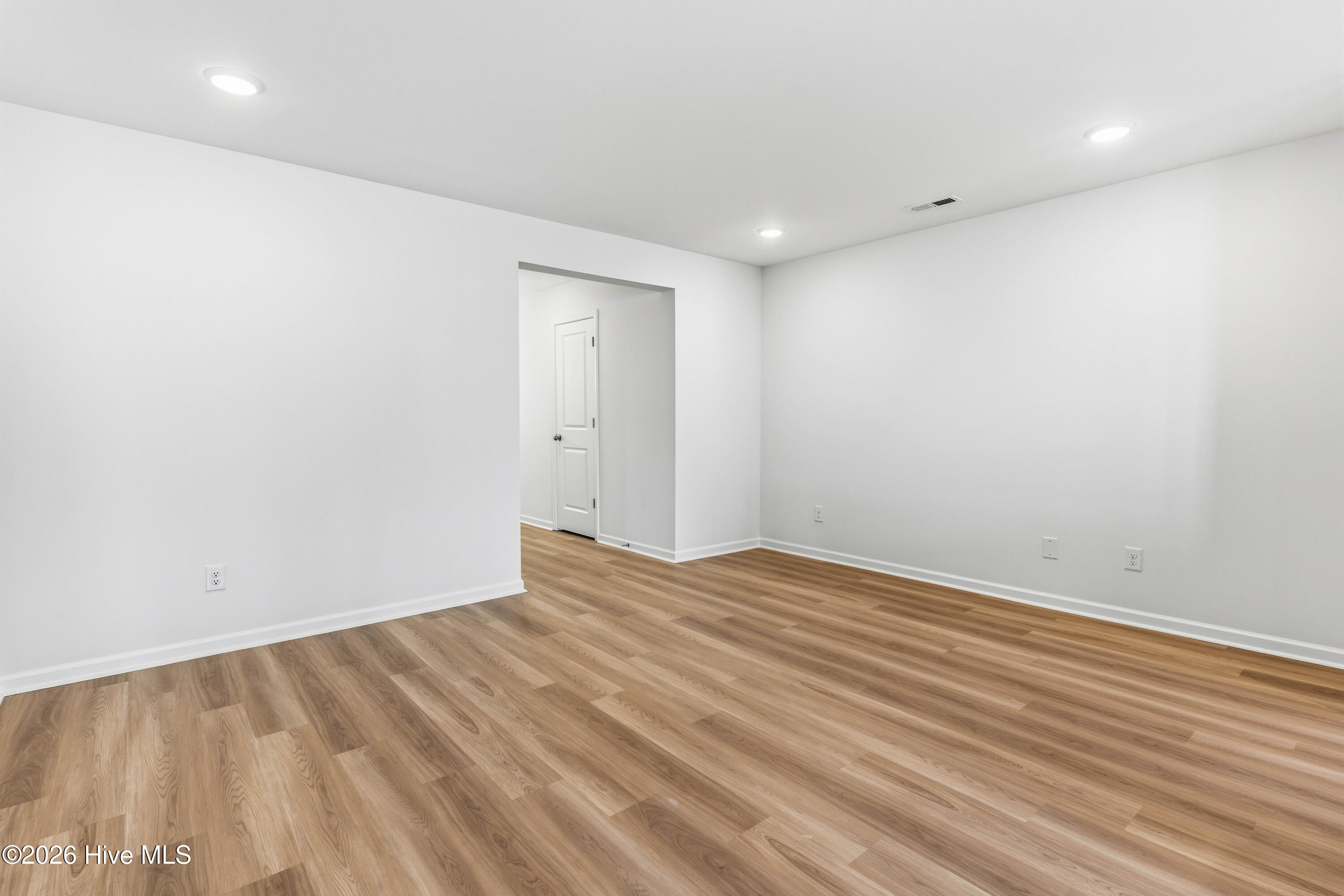 40 W Pioneer Way 126