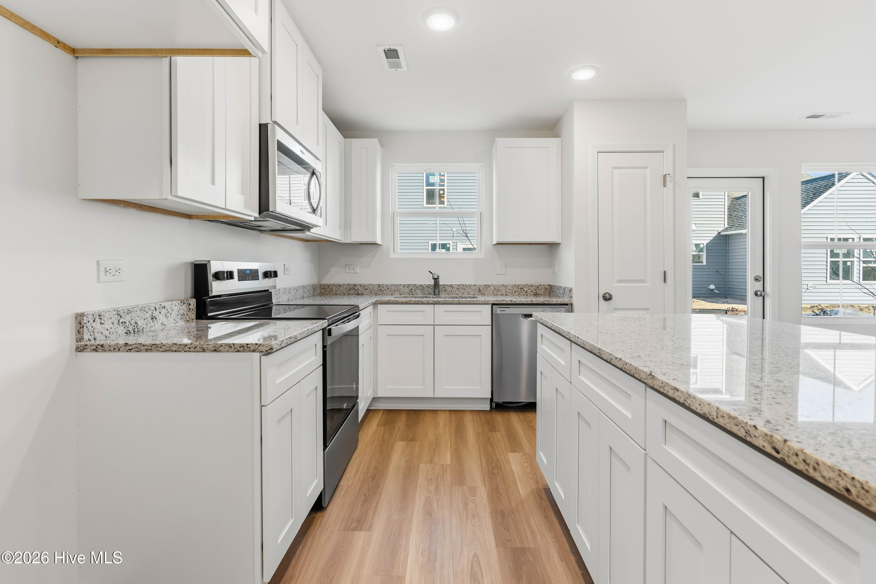 40 W Pioneer Way 126