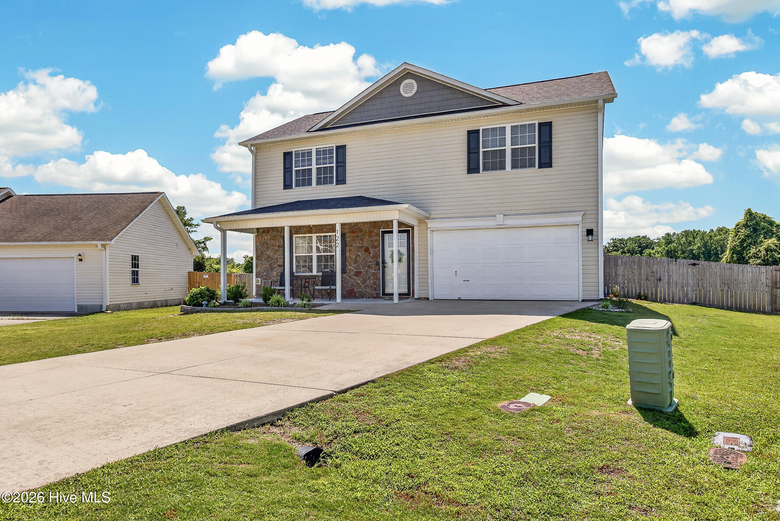 122 Waverly Way