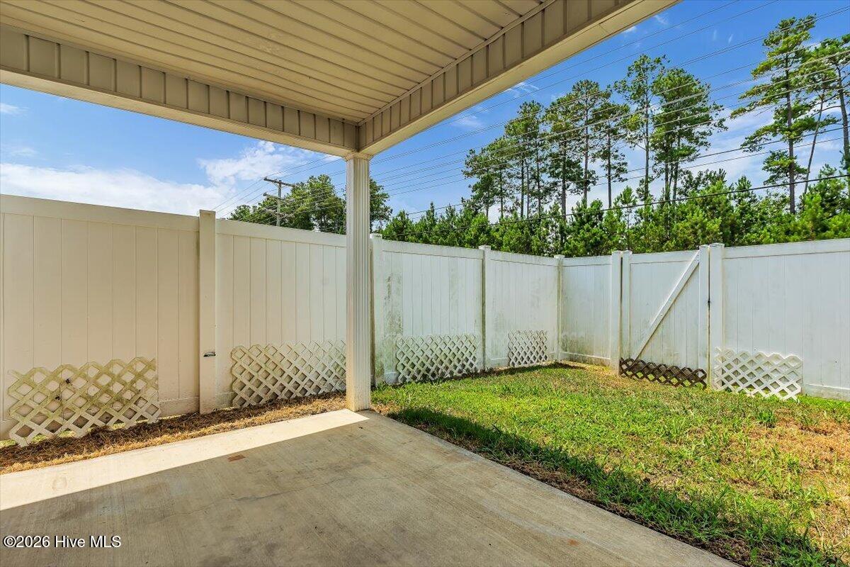 101 W Murrow Lane