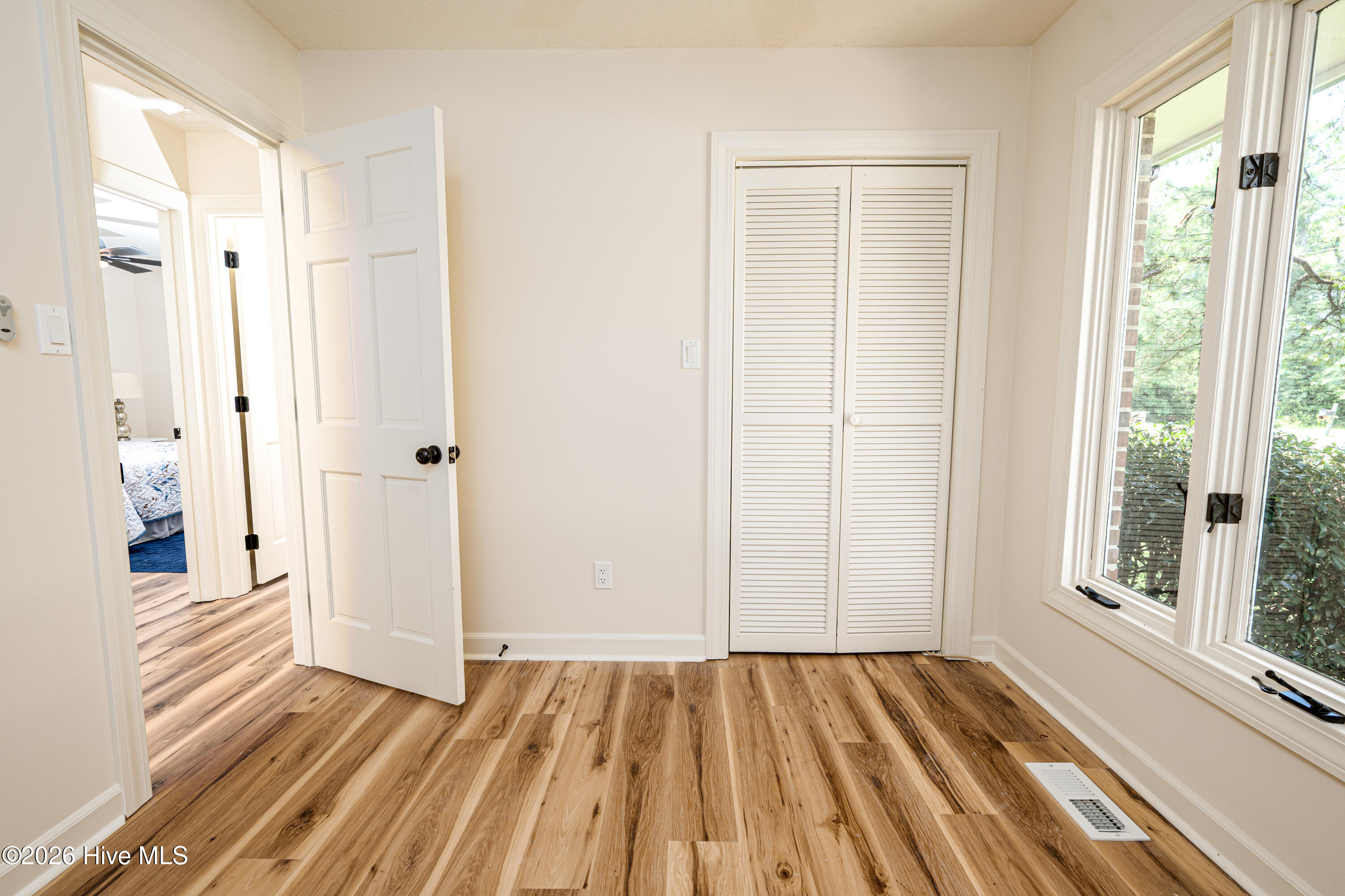 1206 Crows Nest Court