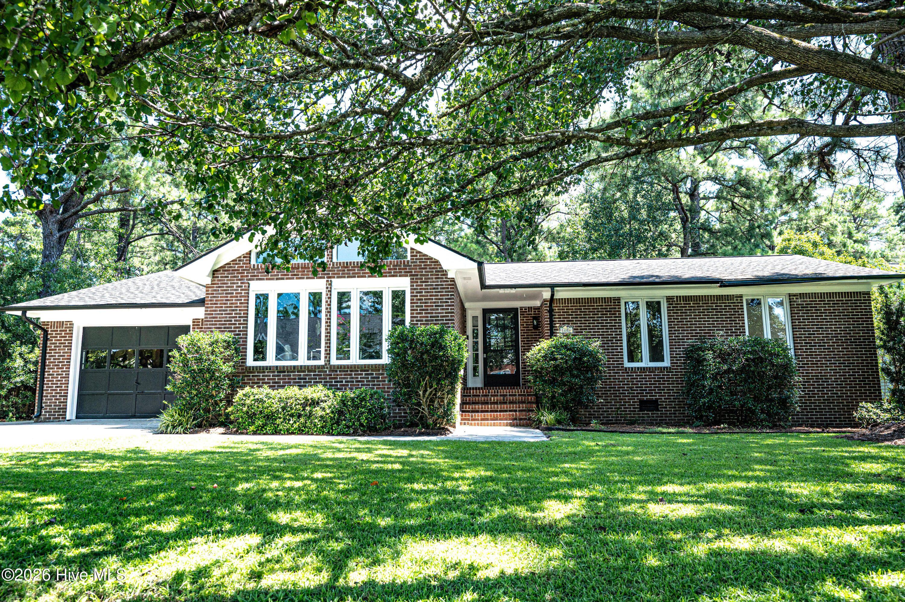 1206 Crows Nest Court