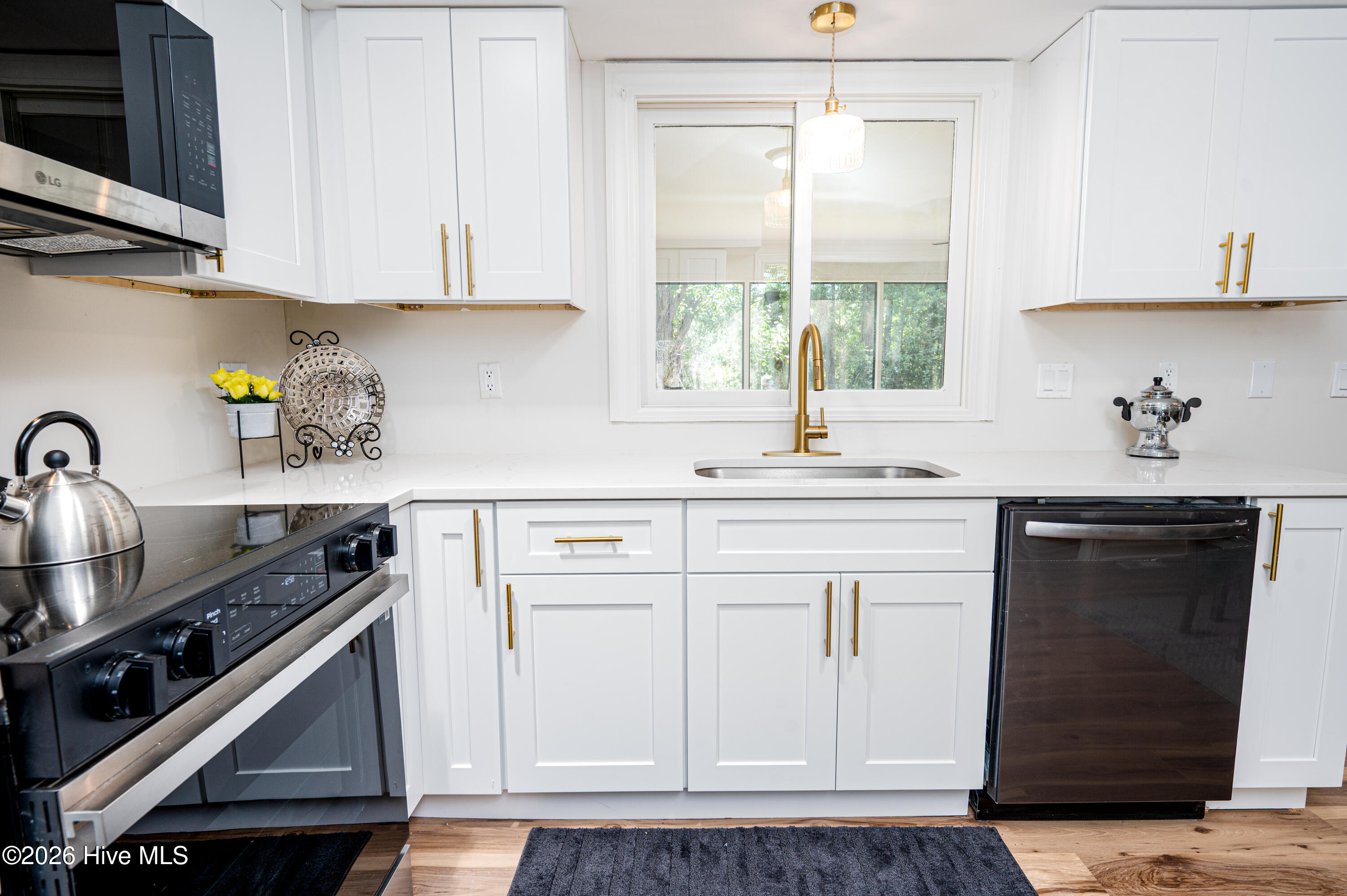 1206 Crows Nest Court