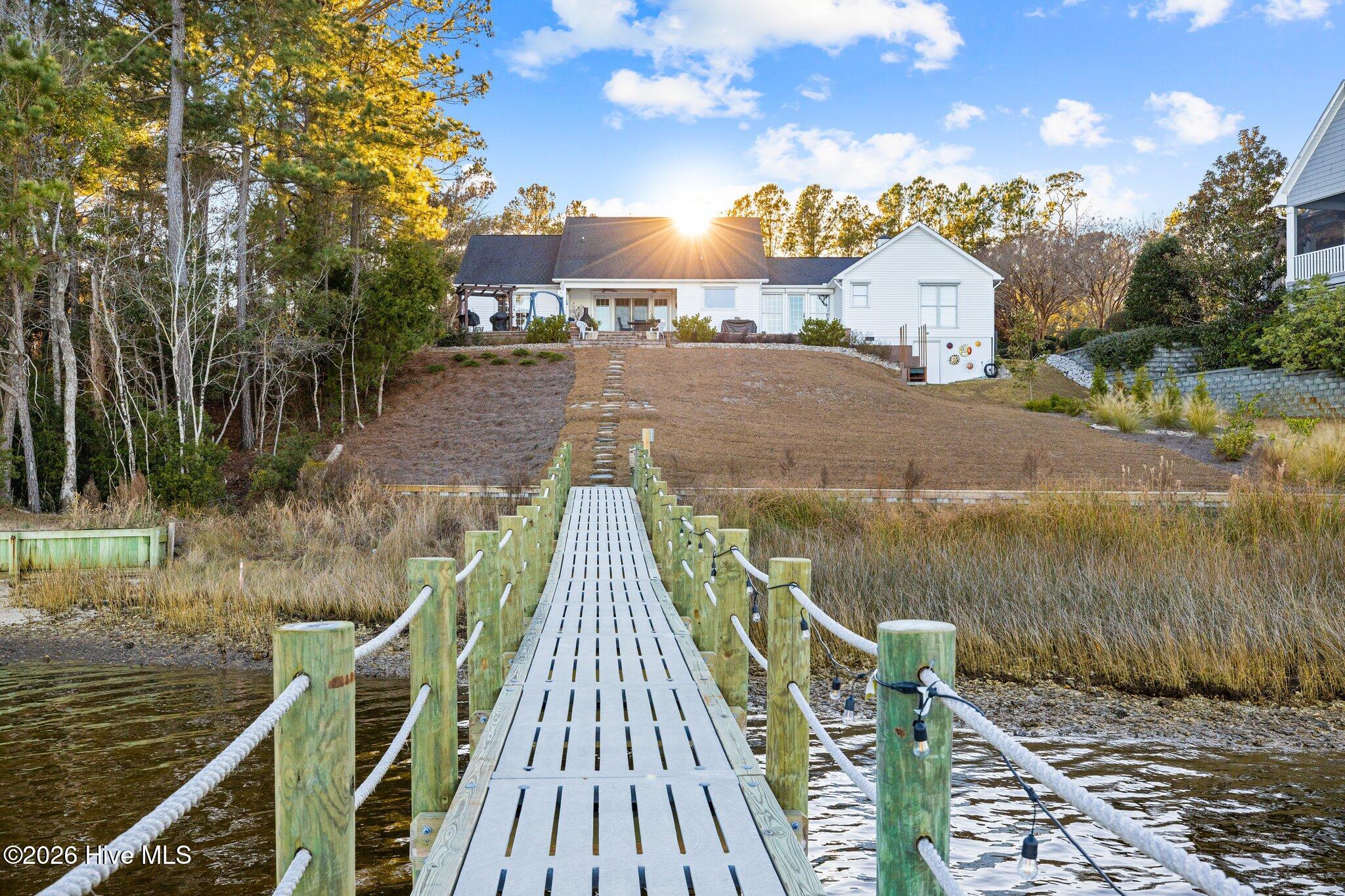 122 Line Boat Lane