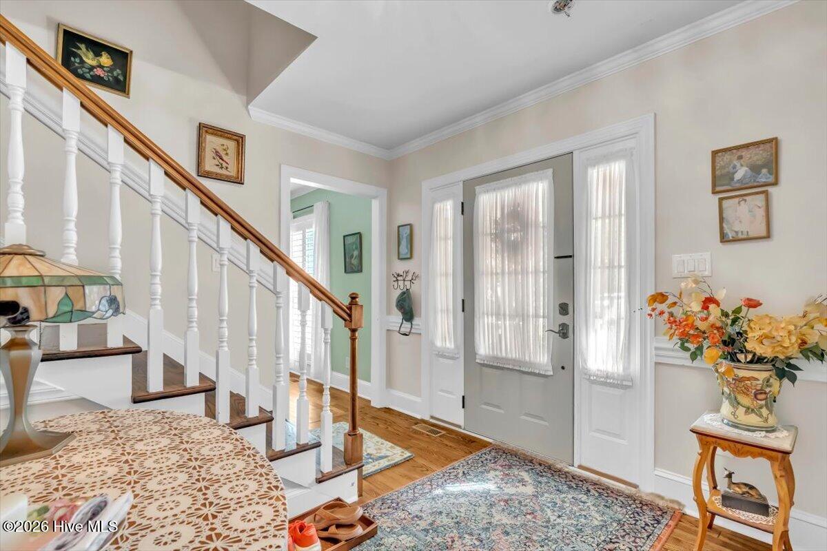 2235 Warrenton Way