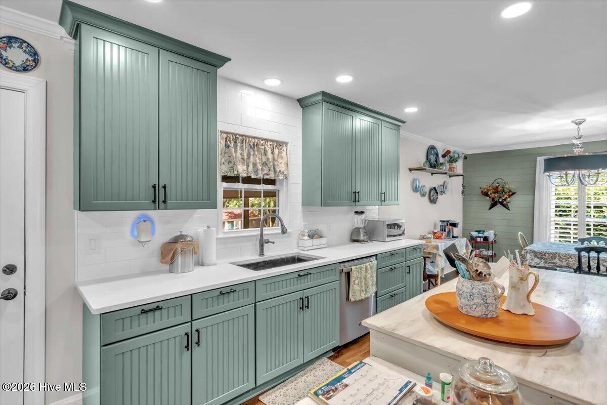 2235 Warrenton Way