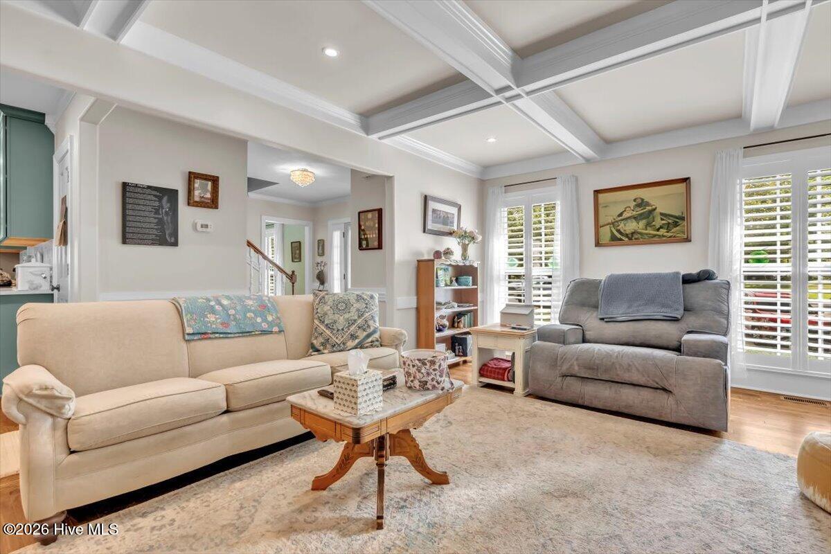 2235 Warrenton Way