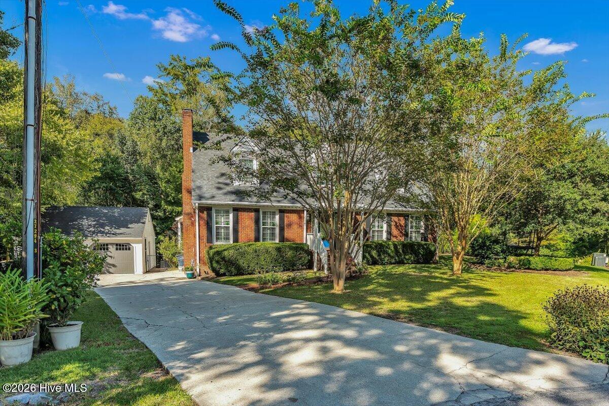 2235 Warrenton Way