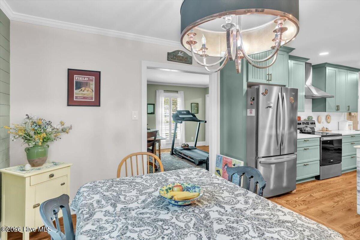 2235 Warrenton Way