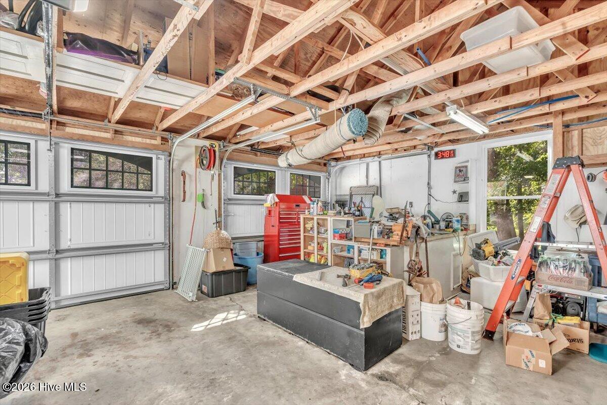 2235 Warrenton Way