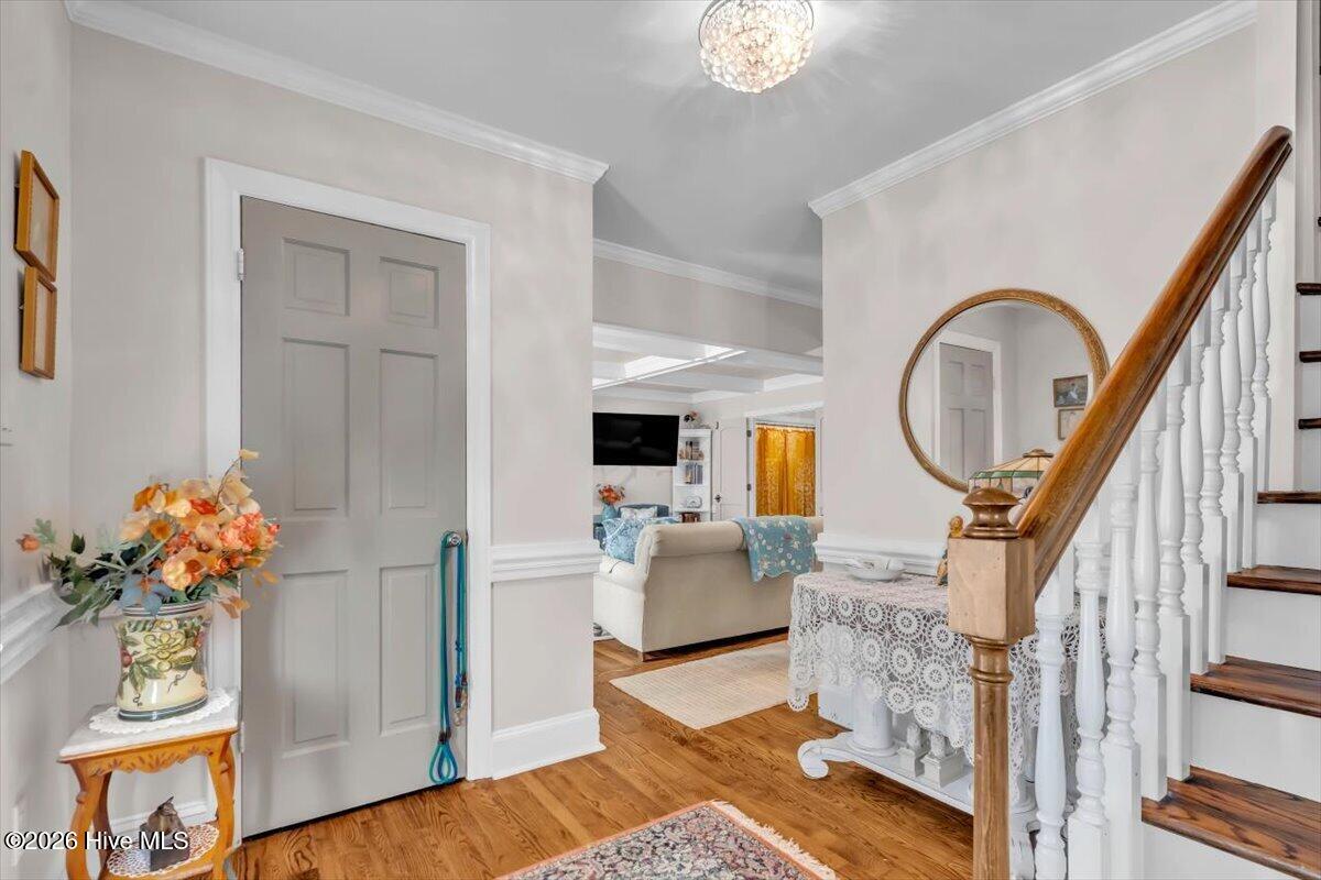 2235 Warrenton Way