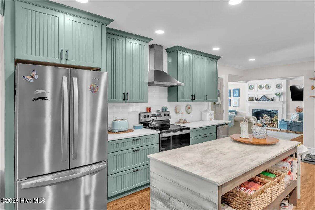 2235 Warrenton Way