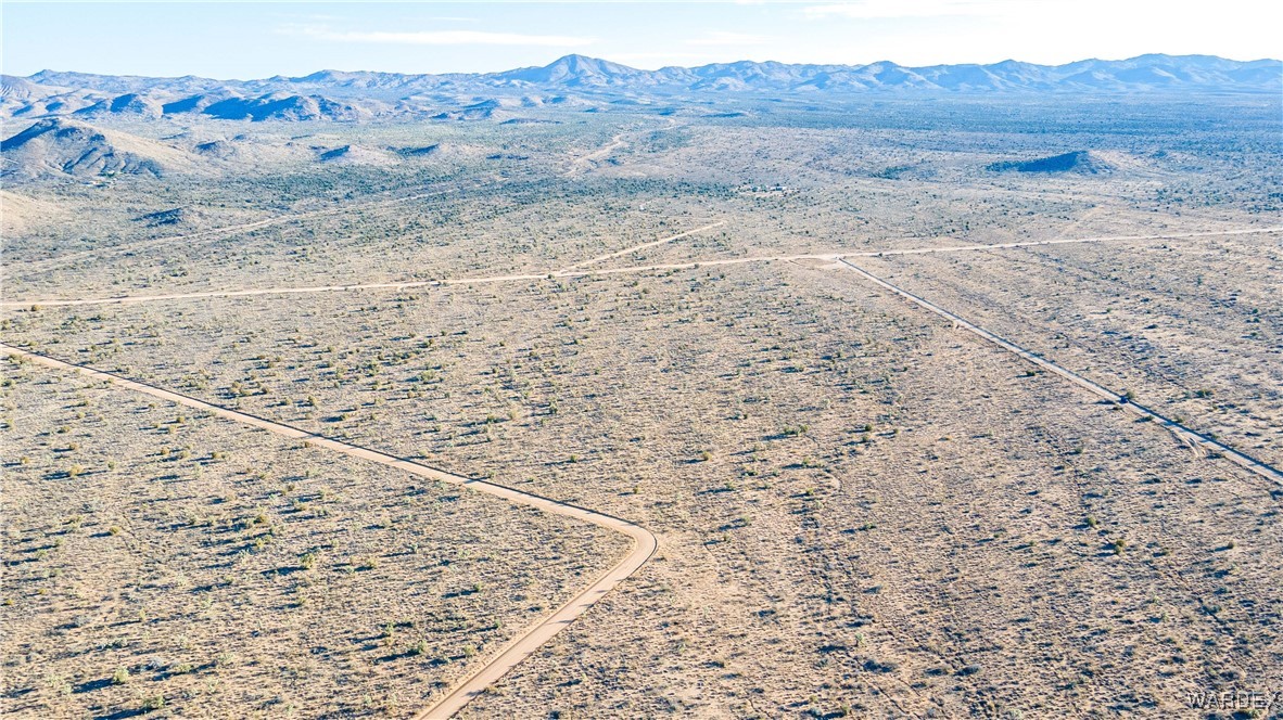 121-18-010 Bonanza Road