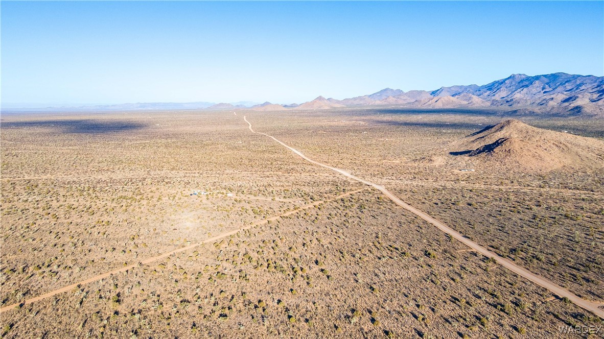 121-18-010 Bonanza Road