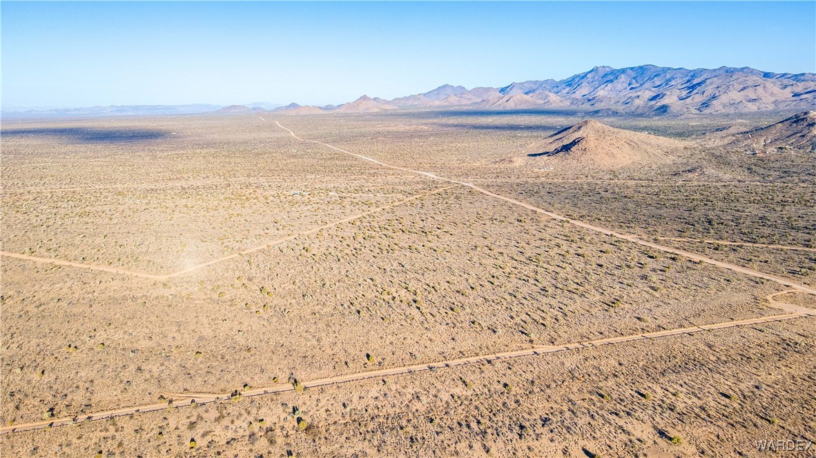 121-18-010 Bonanza Road