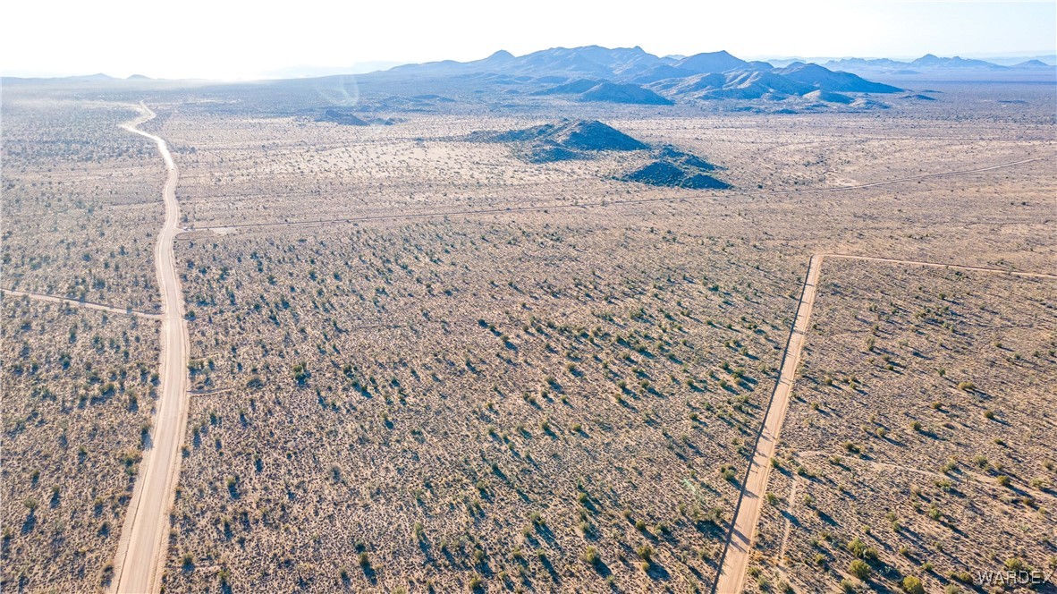 121-18-010 Bonanza Road