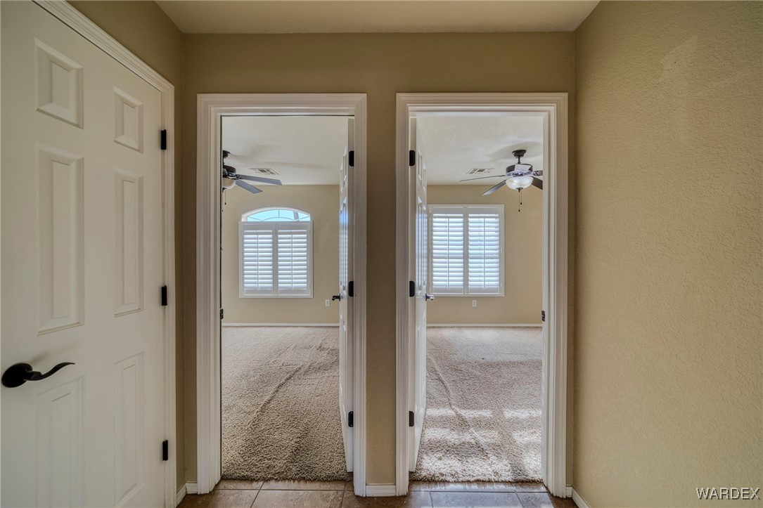 5864 S Desert Lakes Drive
