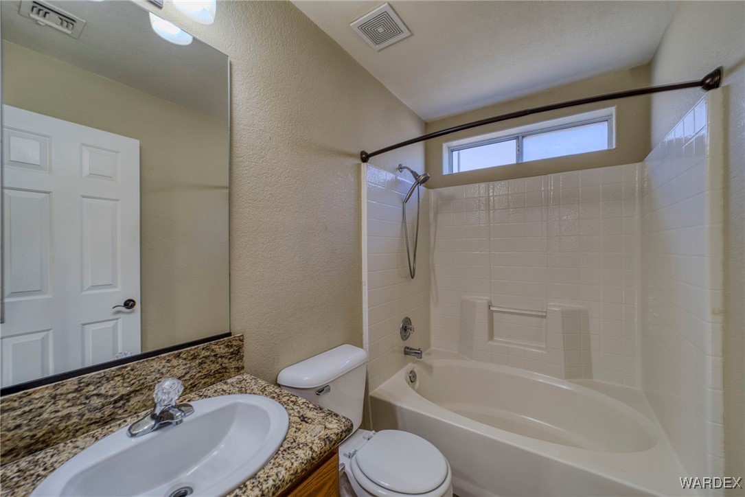 5864 S Desert Lakes Drive