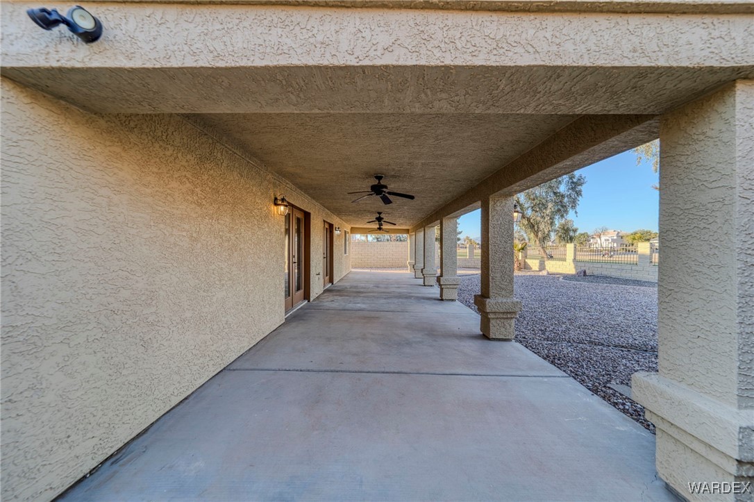 5864 S Desert Lakes Drive