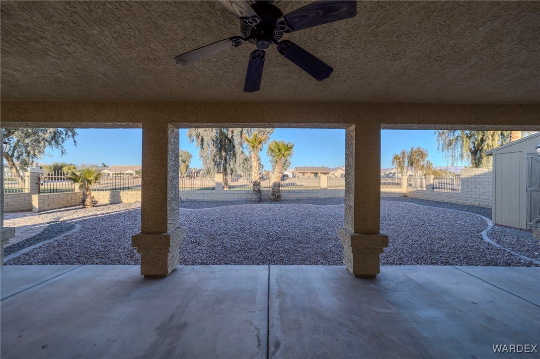 5864 S Desert Lakes Drive