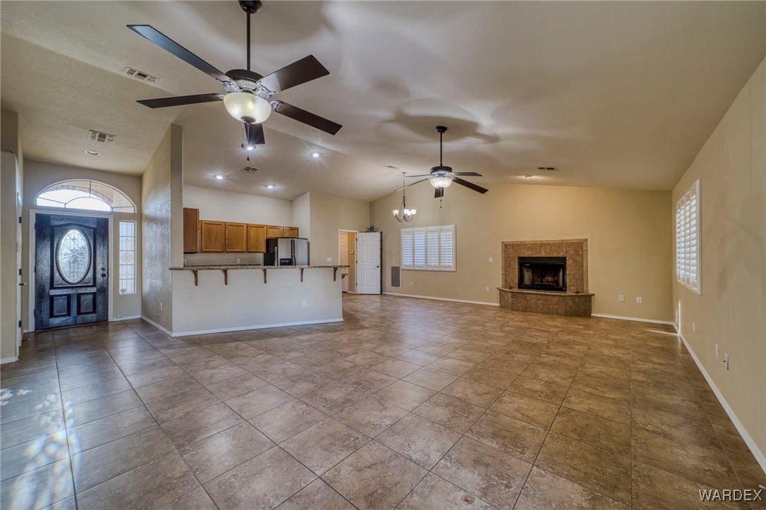 5864 S Desert Lakes Drive