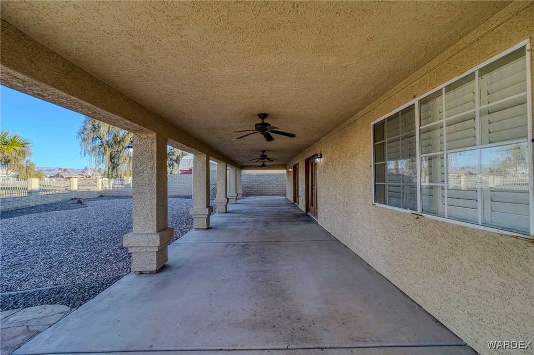 5864 S Desert Lakes Drive