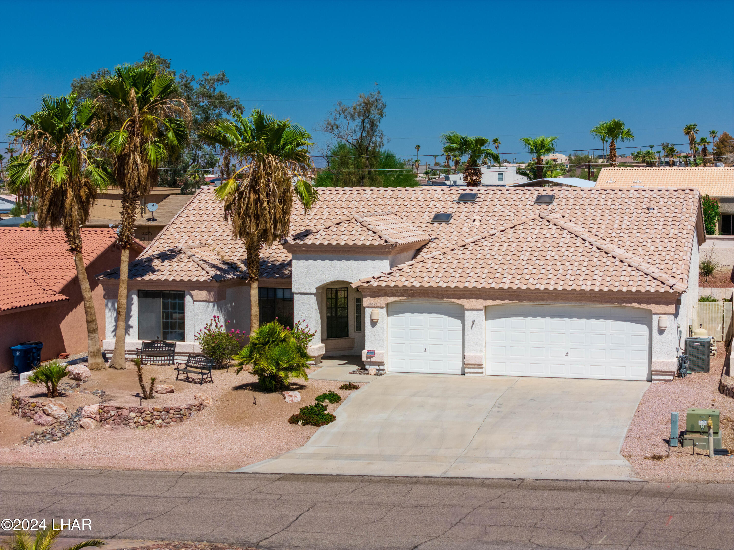 2871 Paseo Dorado