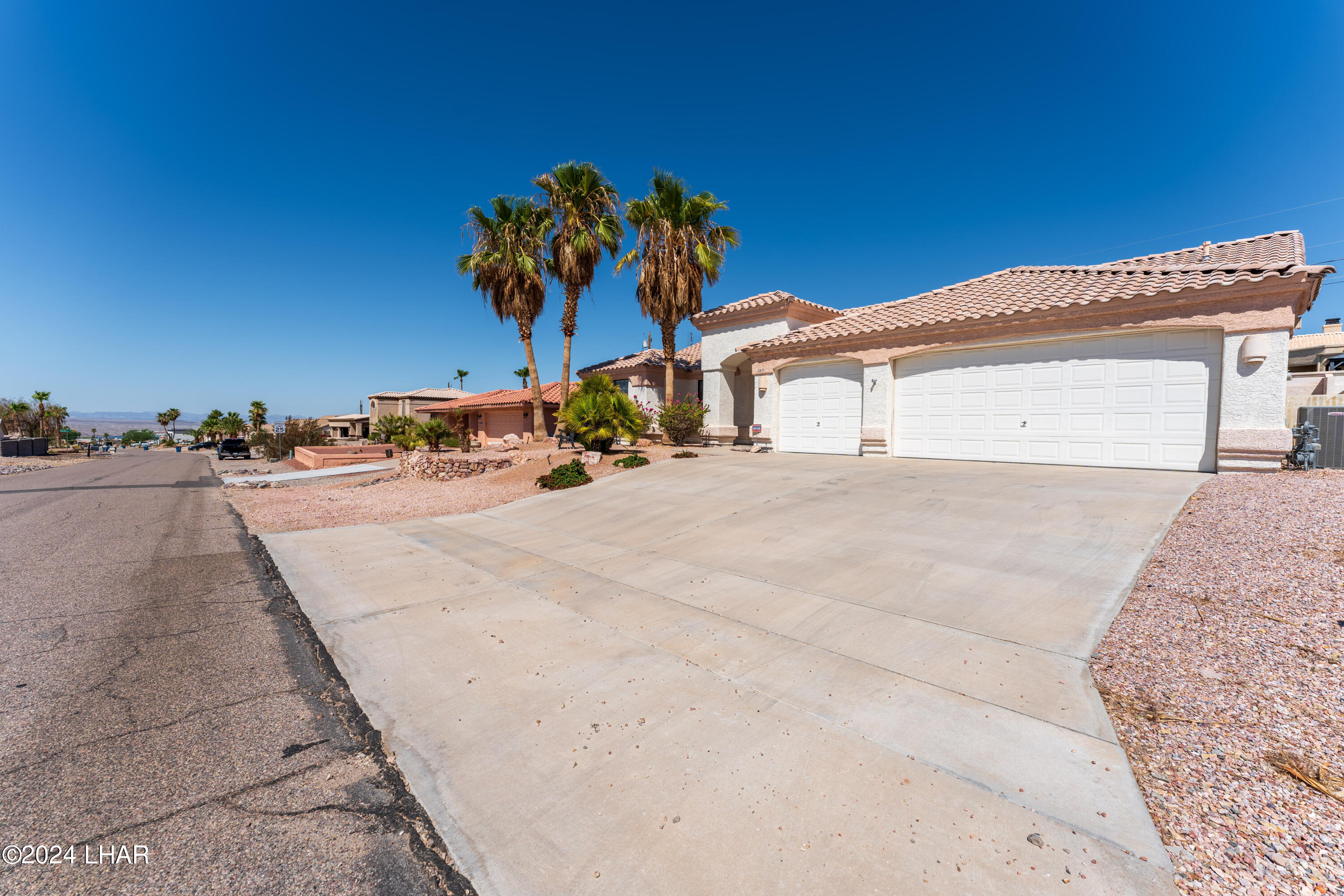 2871 Paseo Dorado