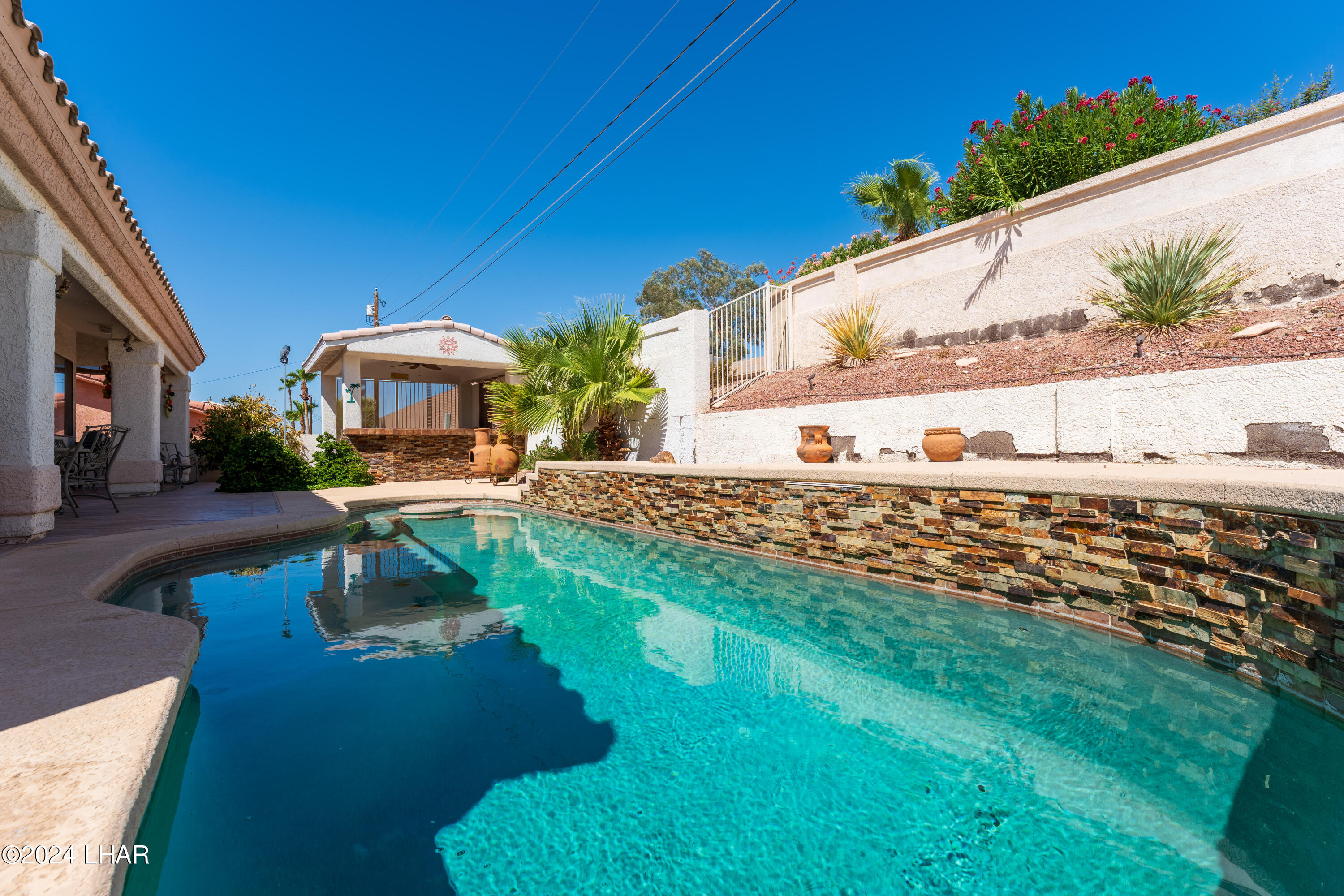 2871 Paseo Dorado