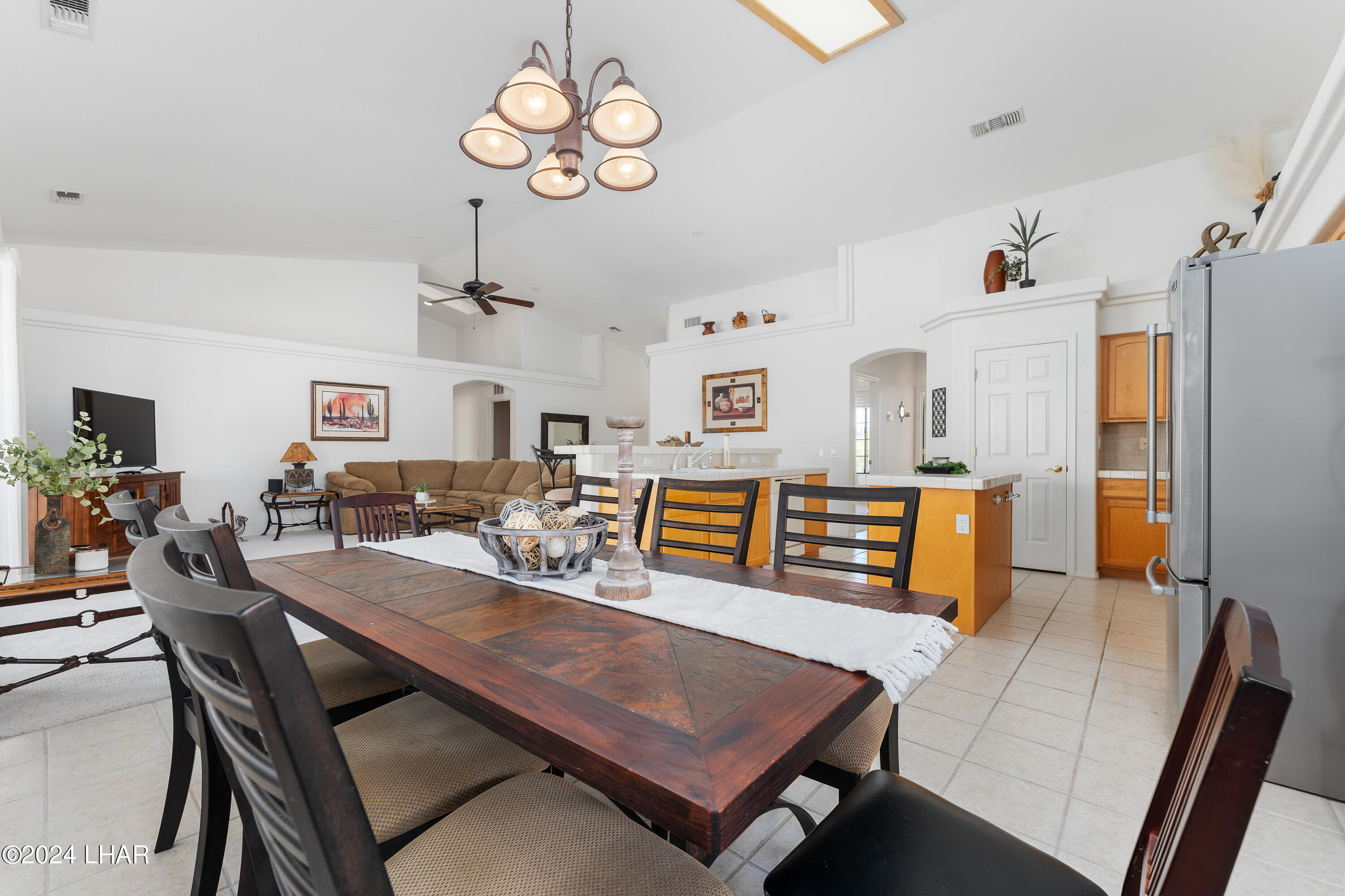 2871 Paseo Dorado