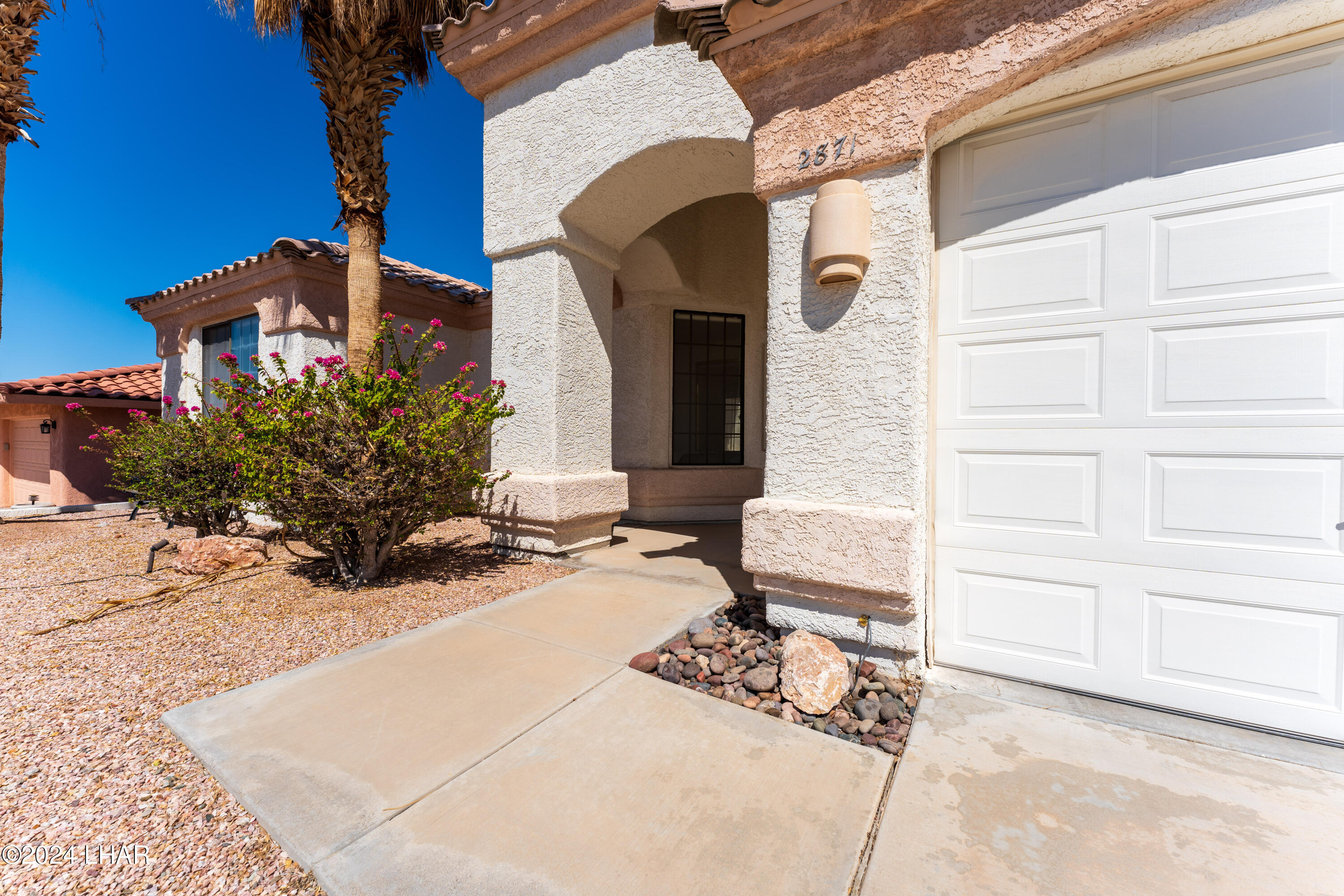 2871 Paseo Dorado