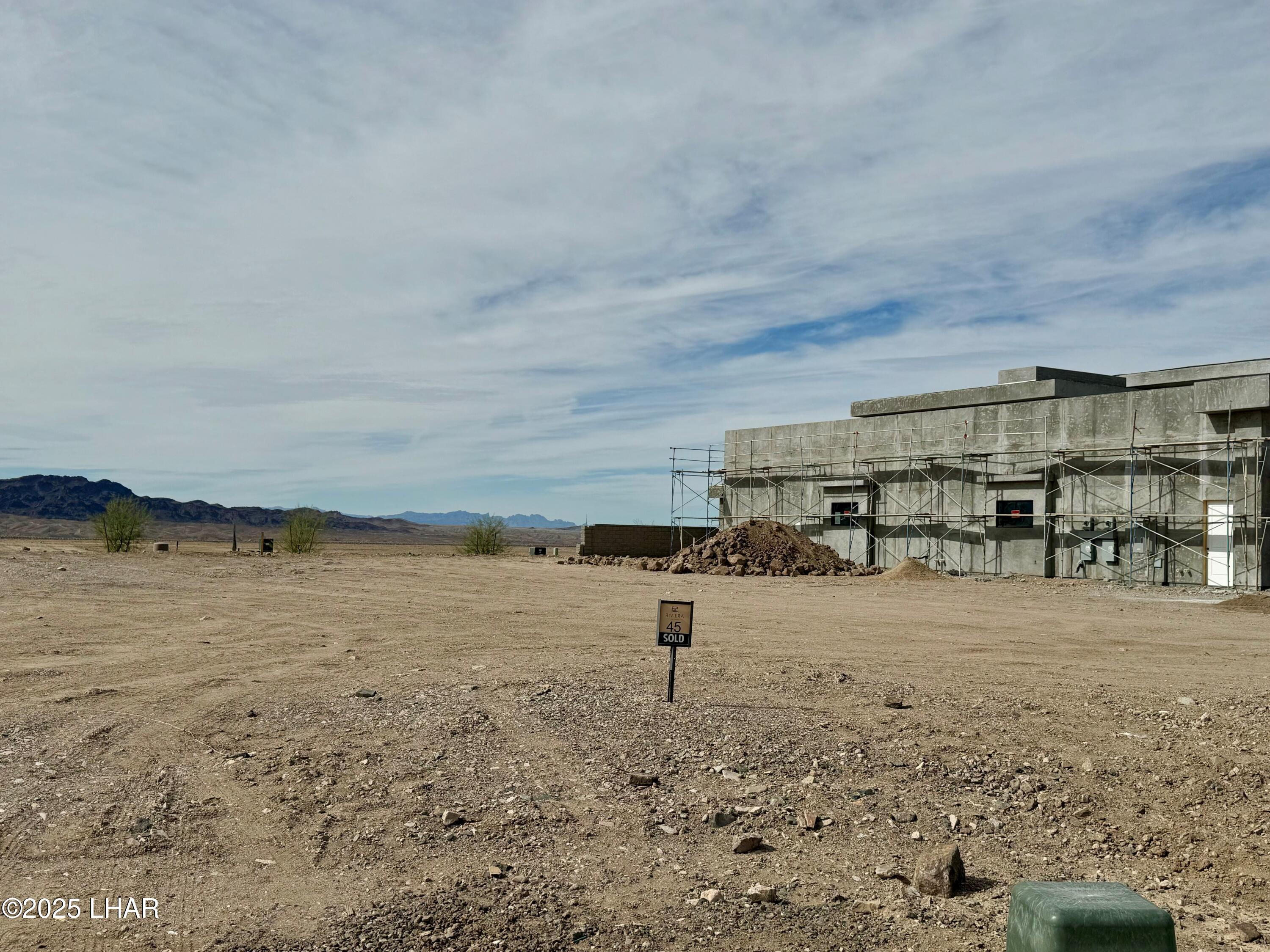 2553 Flat Irons Lane
