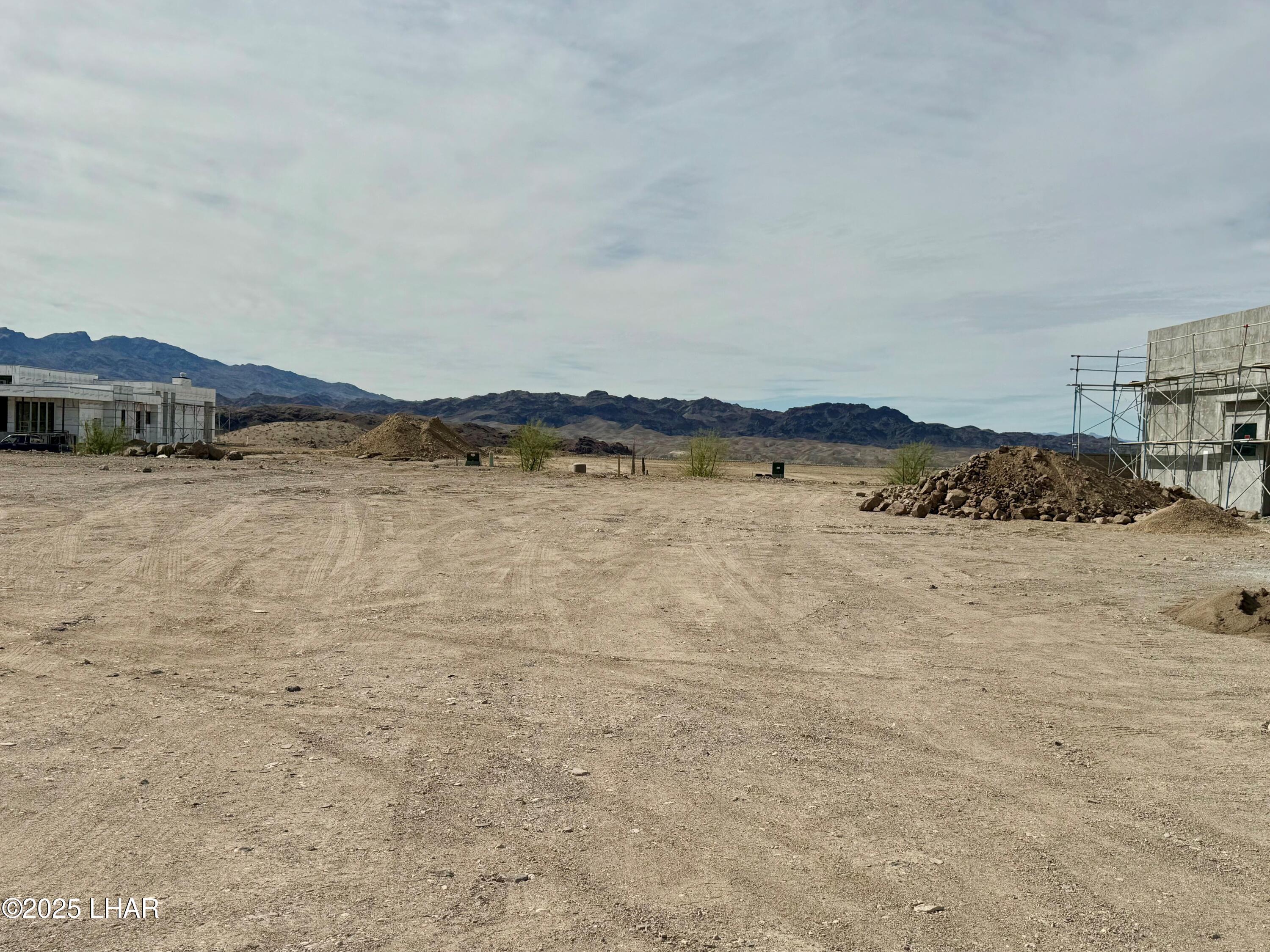 2553 Flat Irons Lane