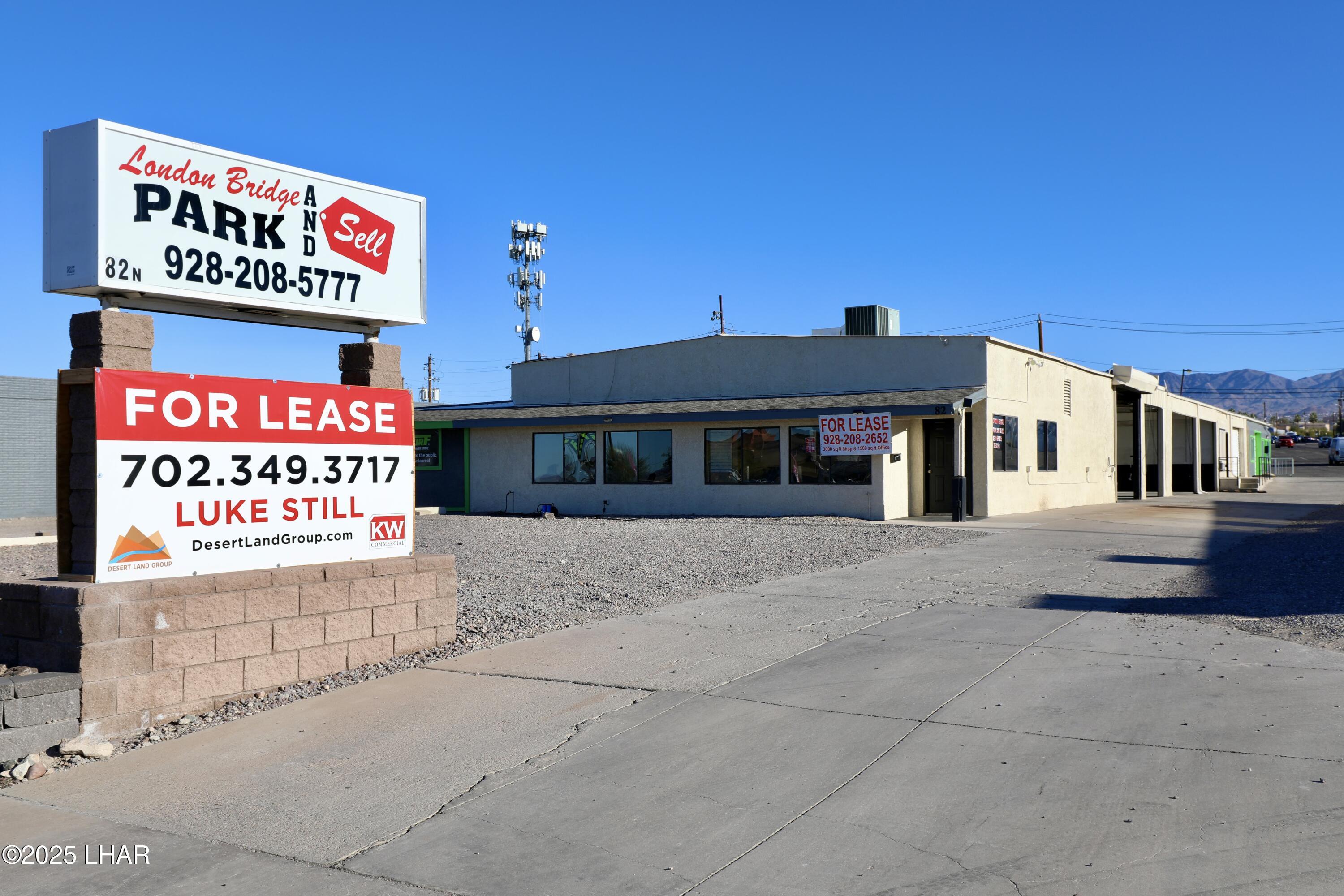 82 N Lake Havasu Ave