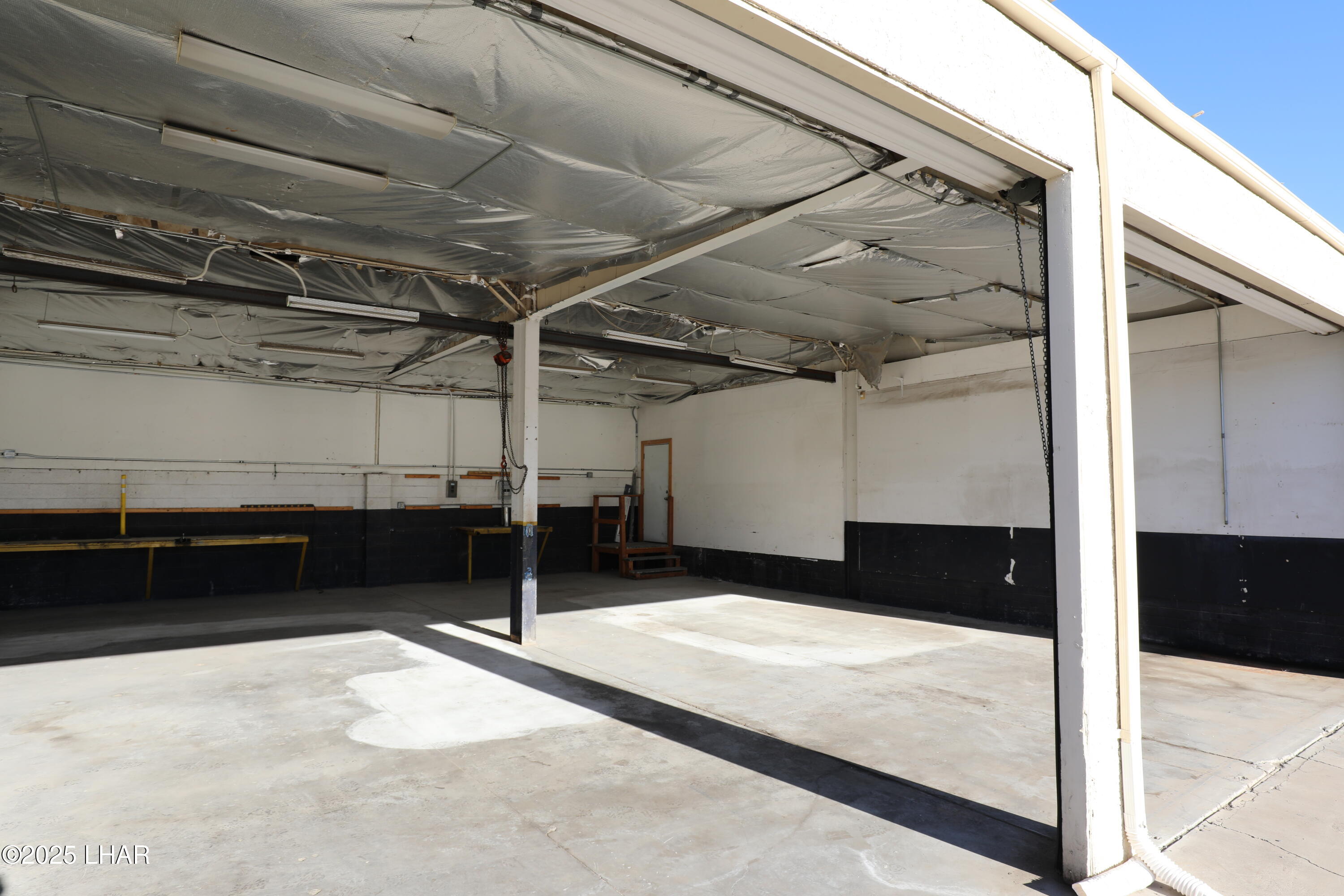 82 N Lake Havasu Ave