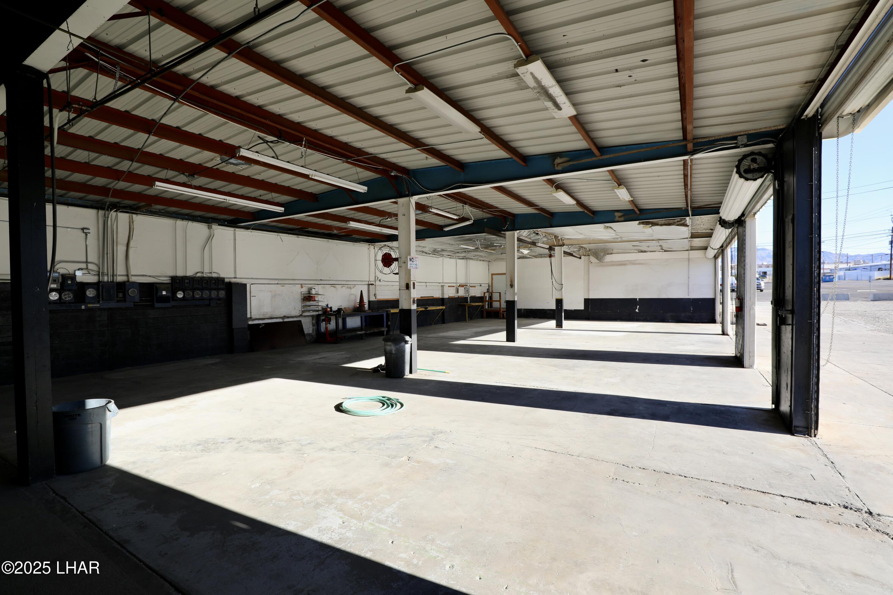 82 N Lake Havasu Ave