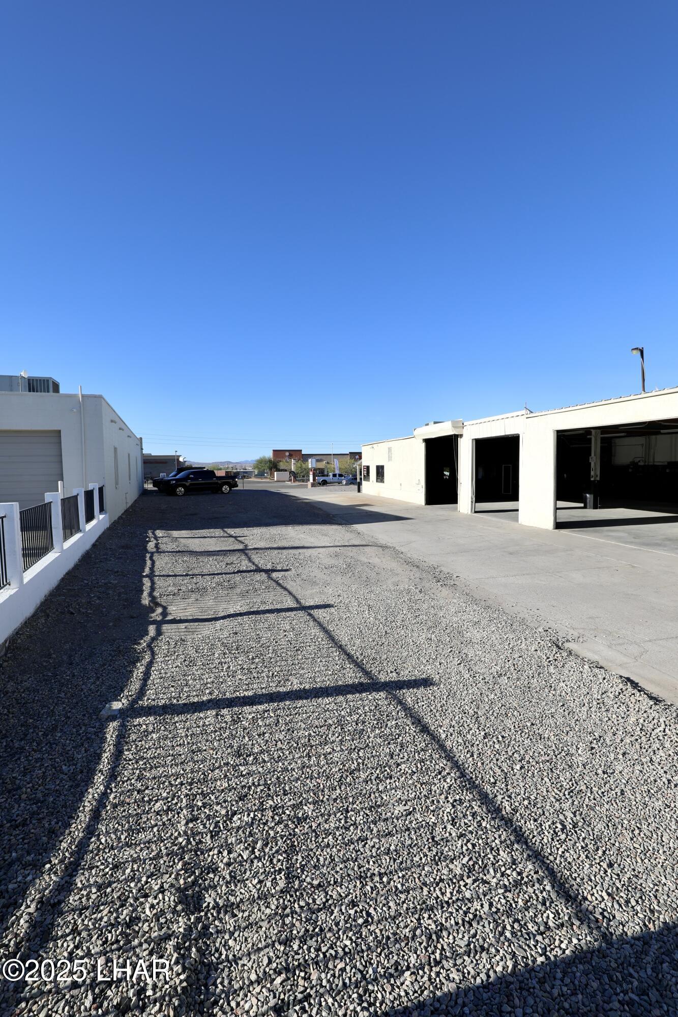 82 N Lake Havasu Ave